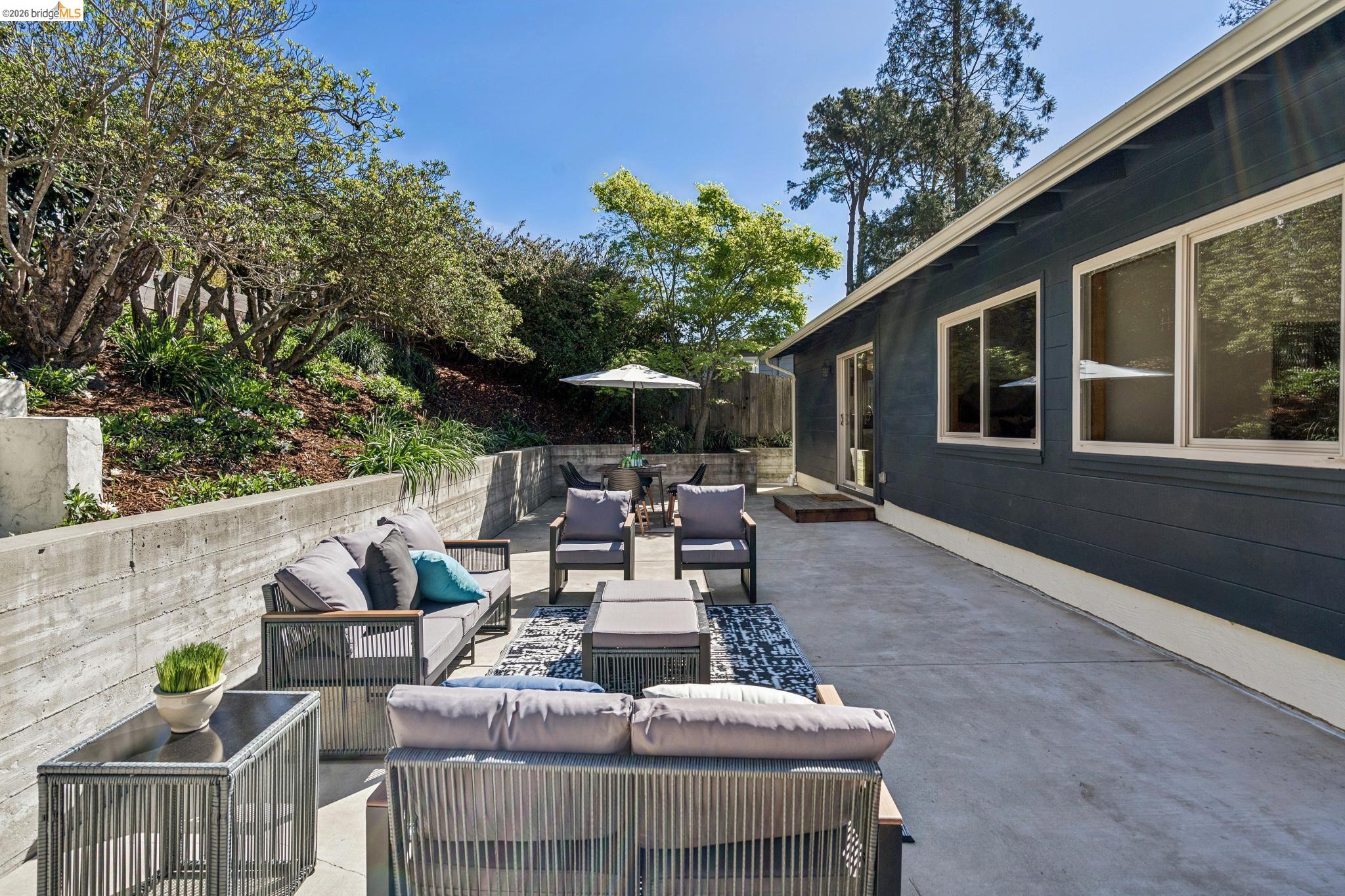 Detail Gallery Image 41 of 53 For 20 Stevenson Ave., Berkeley,  CA 94708 - 3 Beds | 2 Baths