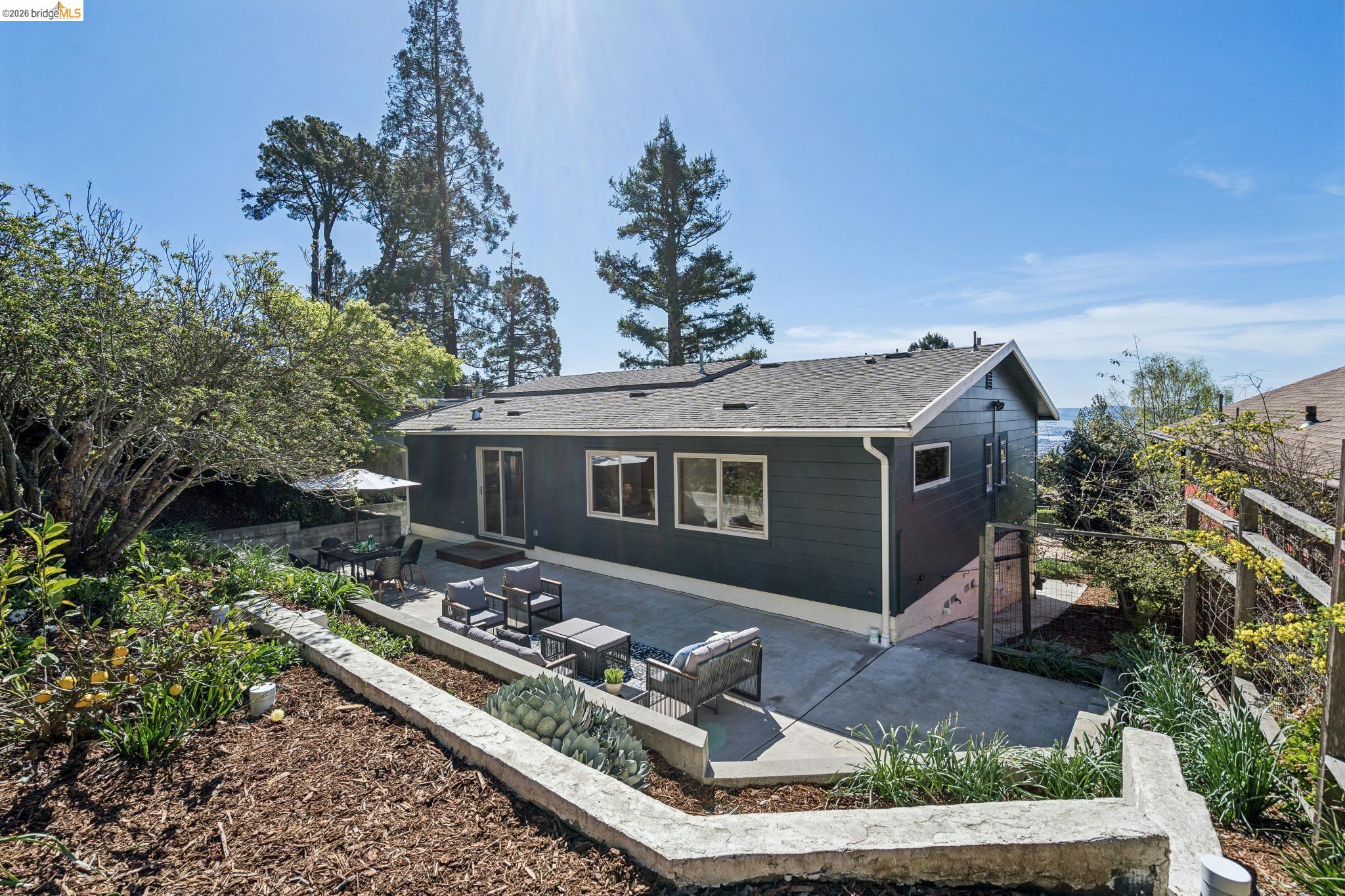 Detail Gallery Image 42 of 53 For 20 Stevenson Ave., Berkeley,  CA 94708 - 3 Beds | 2 Baths