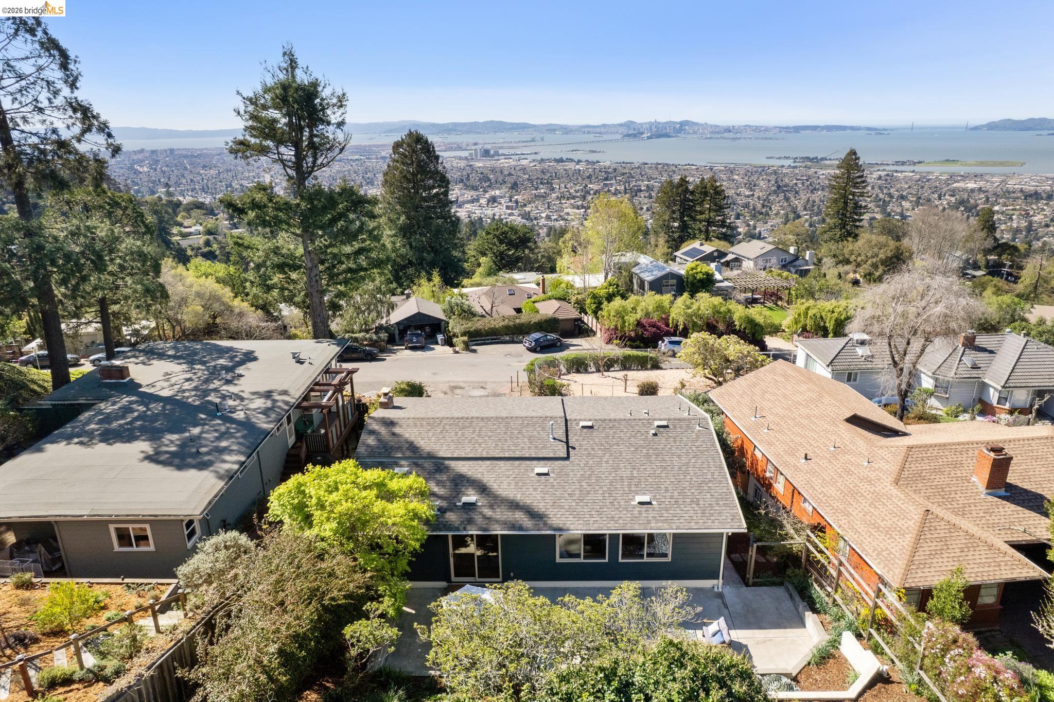 Detail Gallery Image 49 of 53 For 20 Stevenson Ave., Berkeley,  CA 94708 - 3 Beds | 2 Baths