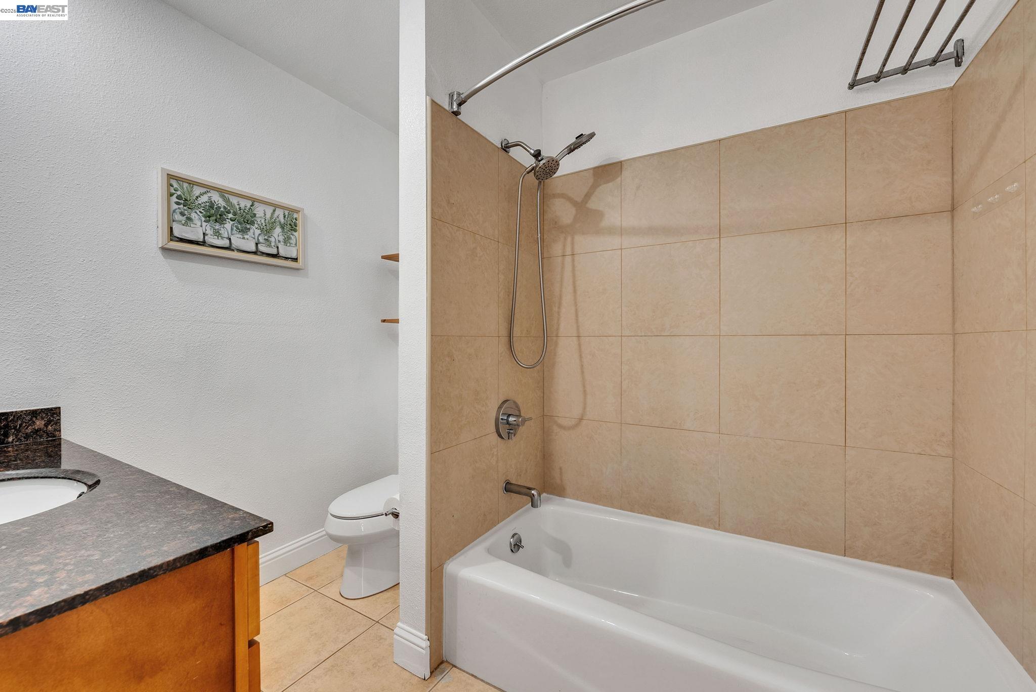 Detail Gallery Image 25 of 60 For 4471 Tulip Ave, Oakland,  CA 94619 - 3 Beds | 2 Baths