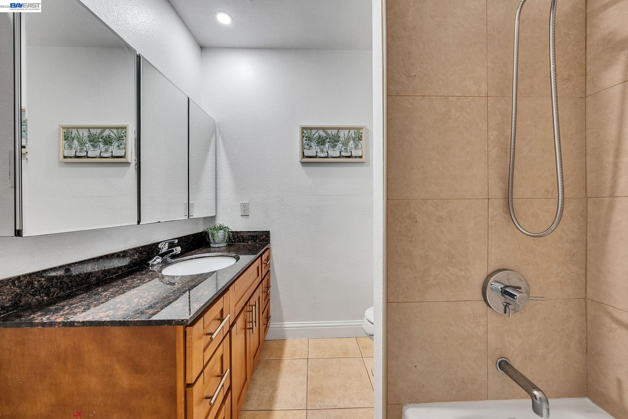 Detail Gallery Image 26 of 60 For 4471 Tulip Ave, Oakland,  CA 94619 - 3 Beds | 2 Baths