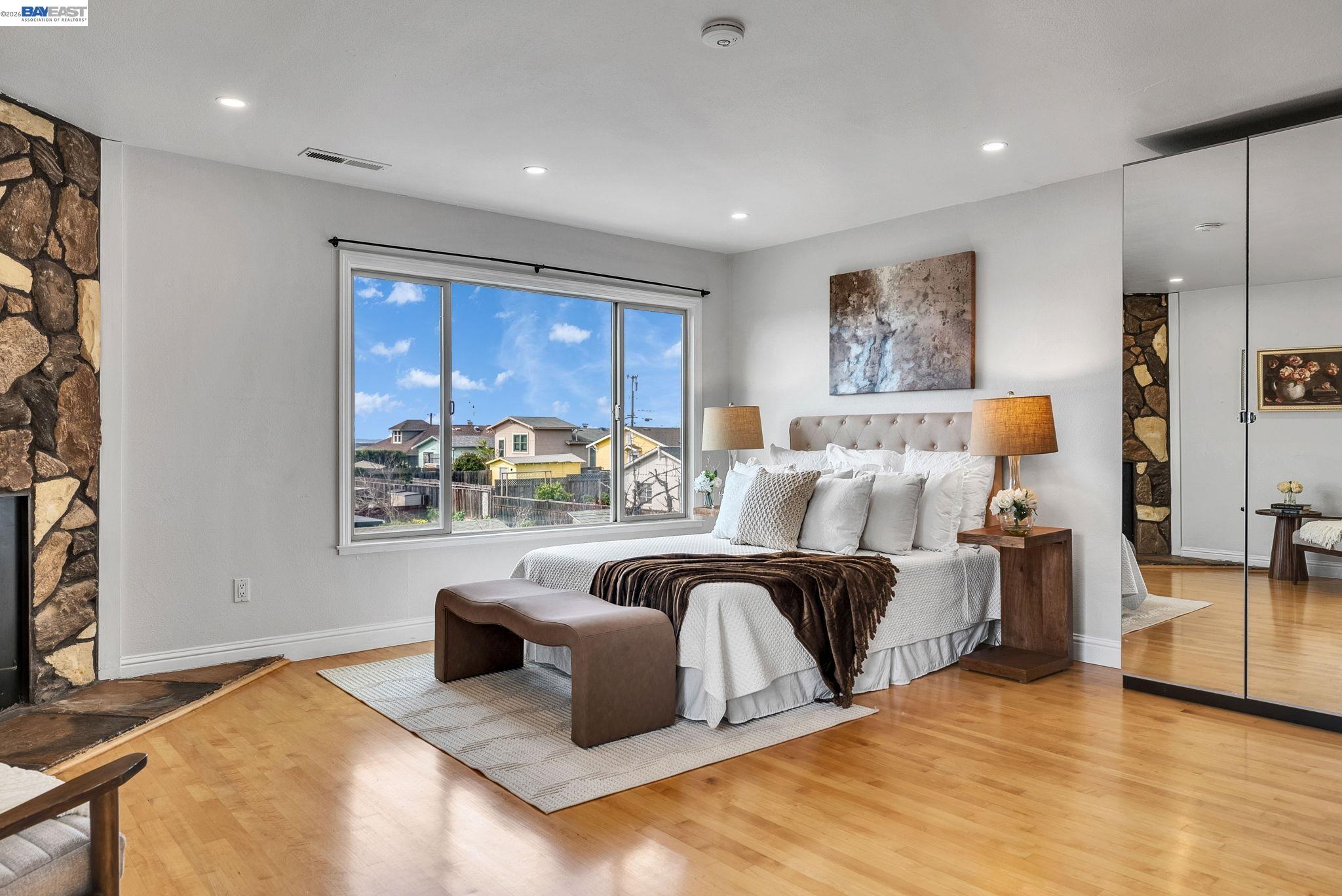 Detail Gallery Image 29 of 60 For 4471 Tulip Ave, Oakland,  CA 94619 - 3 Beds | 2 Baths