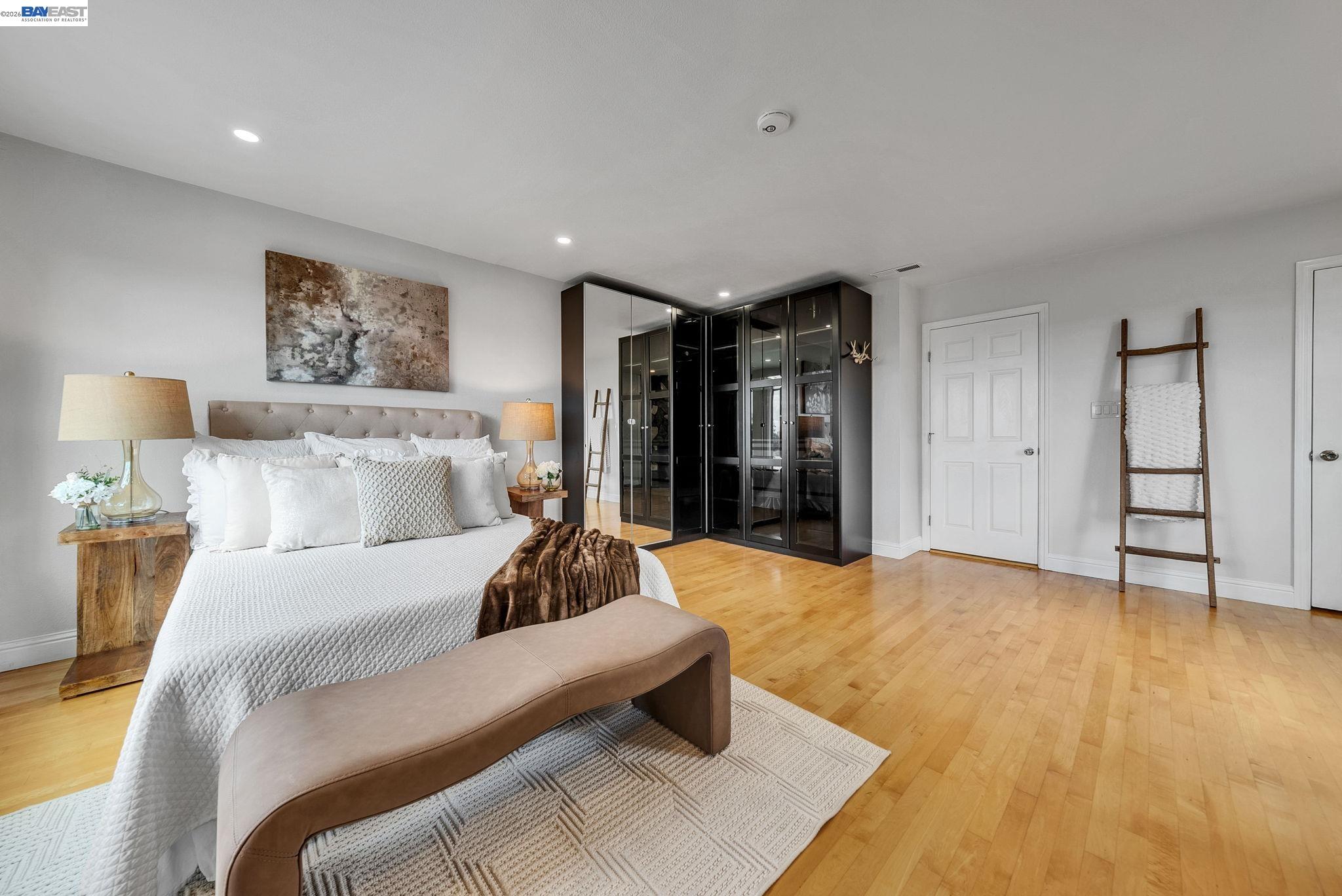 Detail Gallery Image 30 of 60 For 4471 Tulip Ave, Oakland,  CA 94619 - 3 Beds | 2 Baths