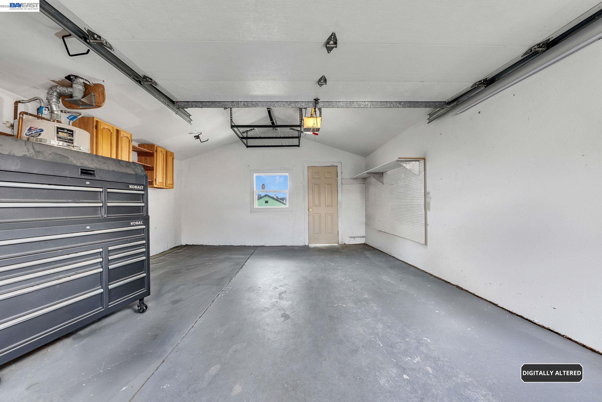 Detail Gallery Image 32 of 60 For 4471 Tulip Ave, Oakland,  CA 94619 - 3 Beds | 2 Baths