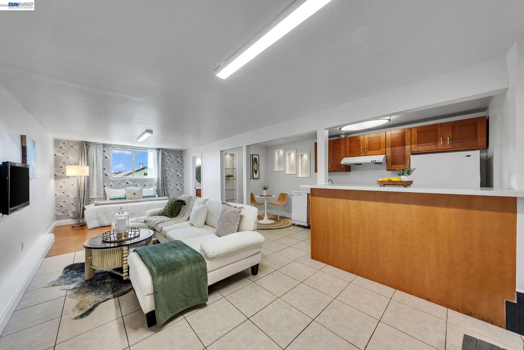 Detail Gallery Image 35 of 60 For 4471 Tulip Ave, Oakland,  CA 94619 - 3 Beds | 2 Baths