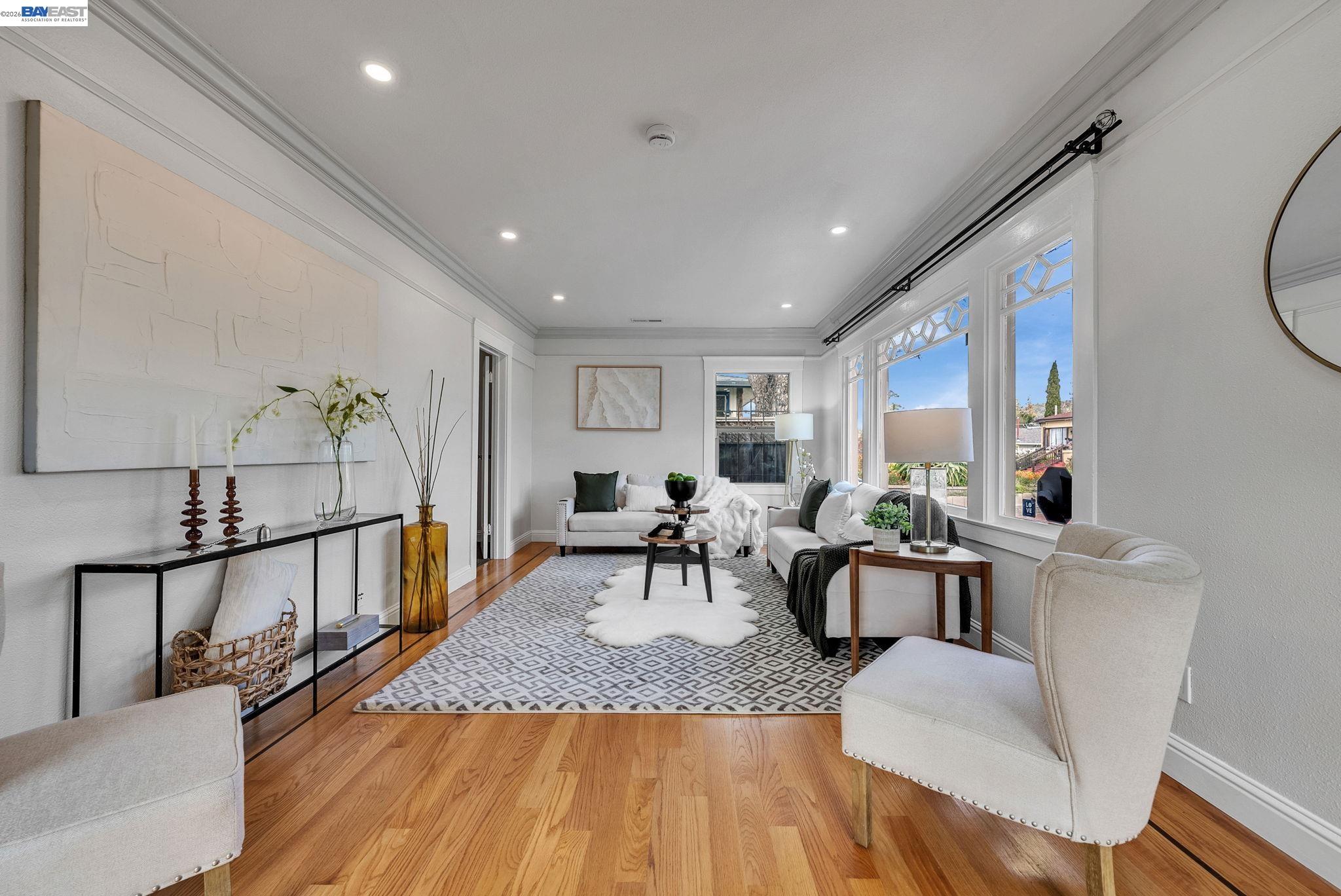 Detail Gallery Image 6 of 60 For 4471 Tulip Ave, Oakland,  CA 94619 - 3 Beds | 2 Baths