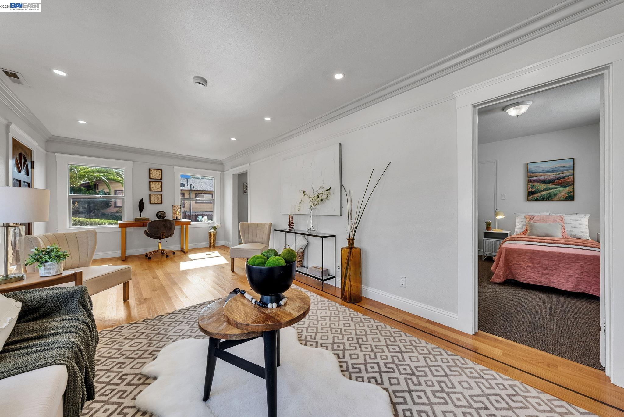 Detail Gallery Image 9 of 60 For 4471 Tulip Ave, Oakland,  CA 94619 - 3 Beds | 2 Baths