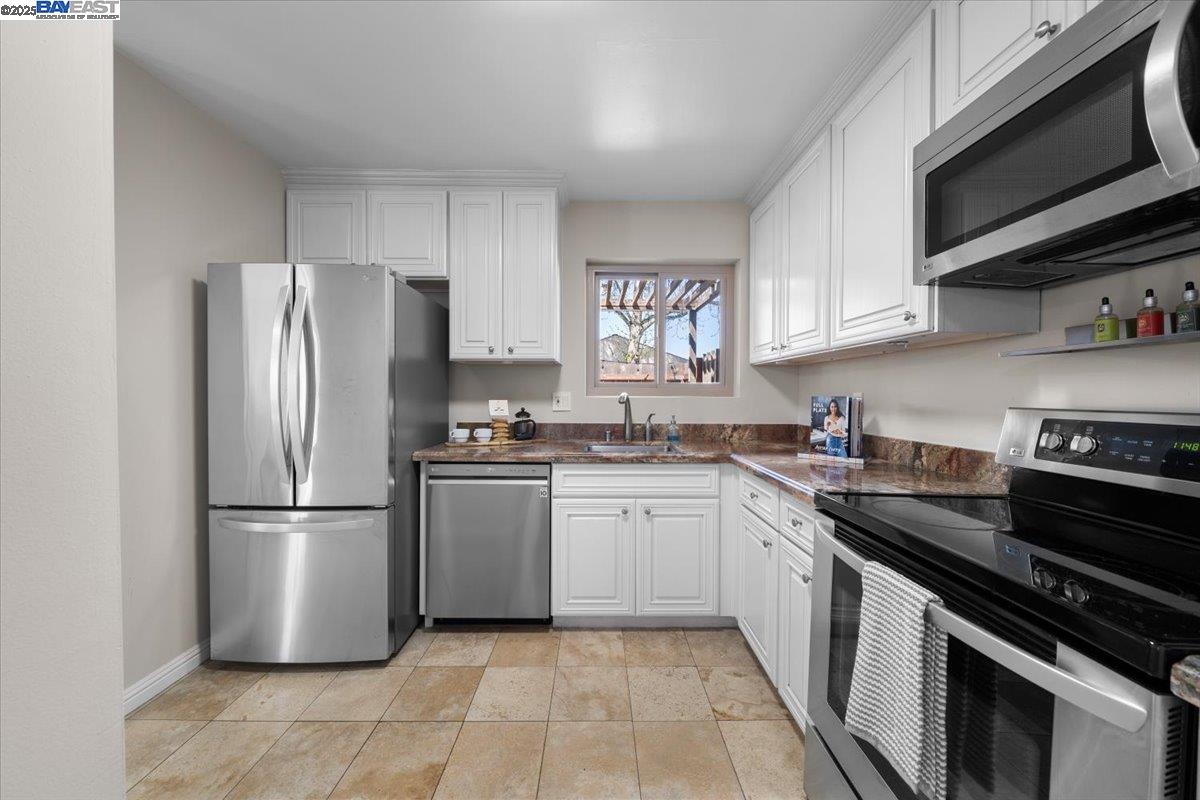 Photo #8: 41126602 Listing: Photo #8