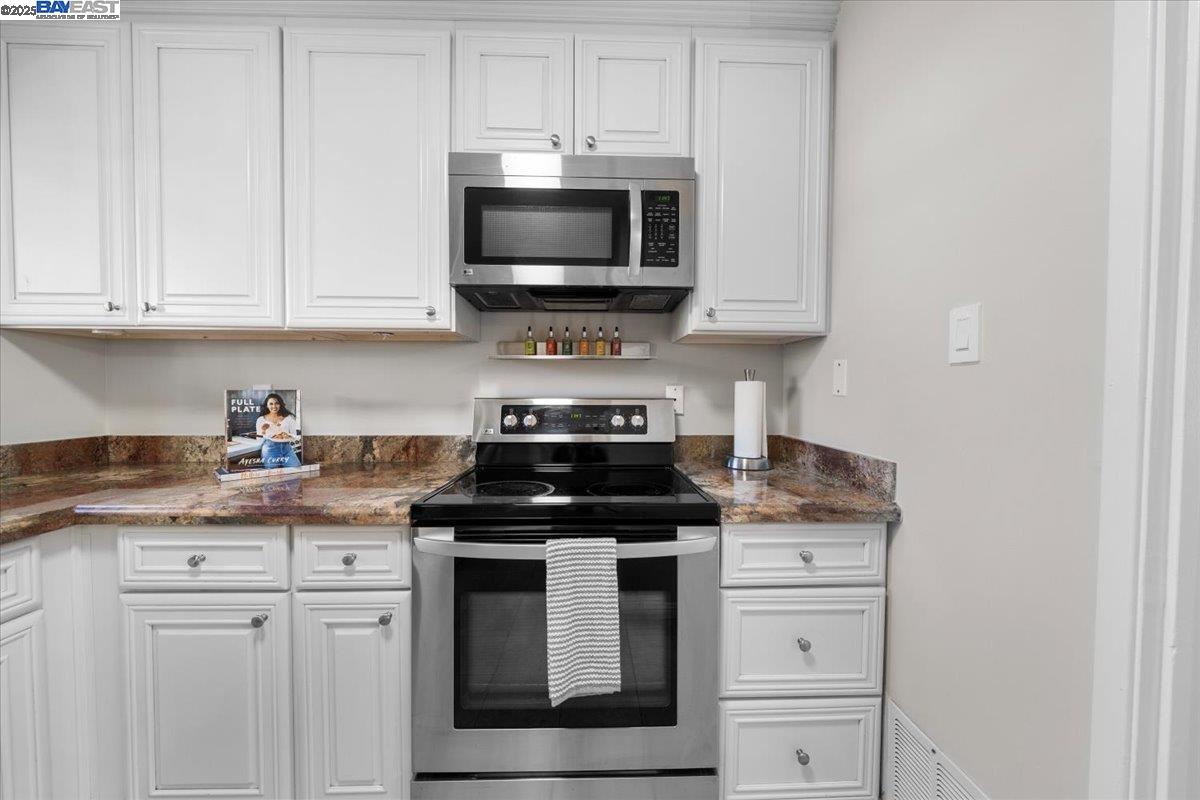 Photo #9: 41126602 Listing: Photo #9