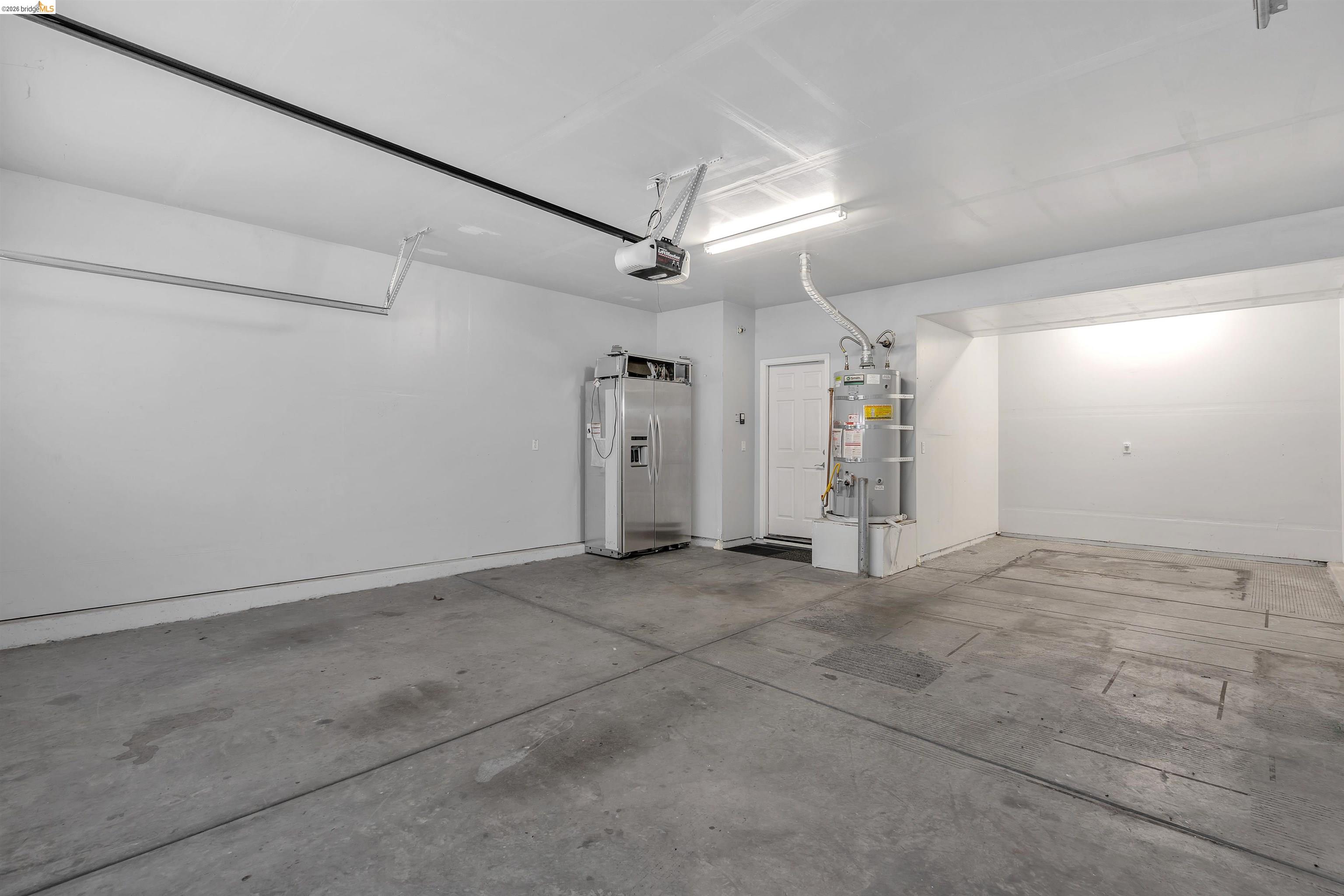 Detail Gallery Image 38 of 41 For 5670 Carlow Way, Antioch,  CA 94531 - 4 Beds | 3 Baths