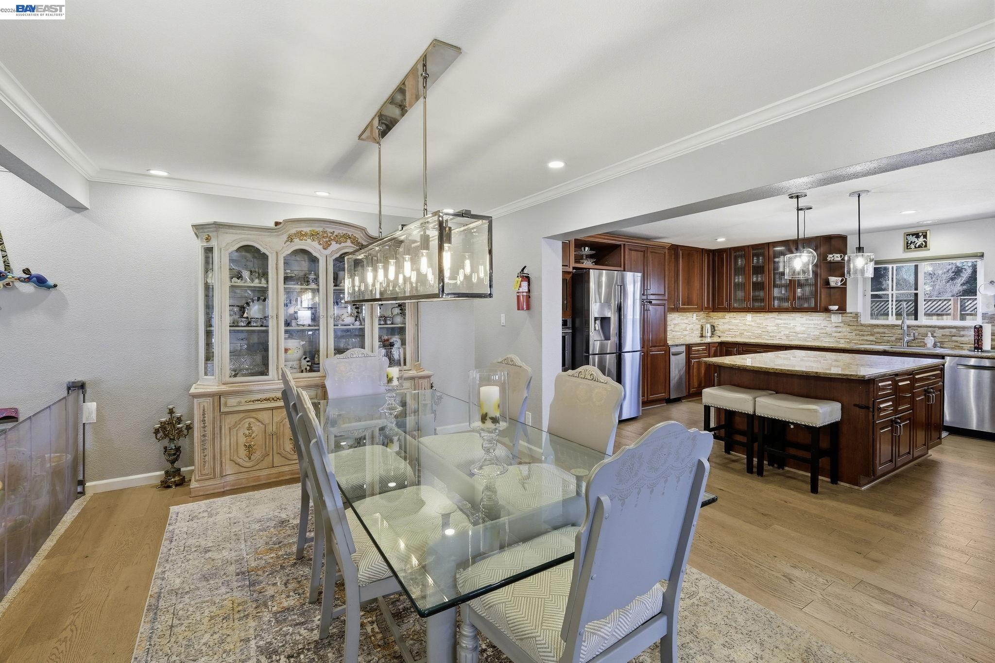 Detail Gallery Image 27 of 60 For 1723 Curletto, Concord,  CA 94521 - 5 Beds | 4 Baths