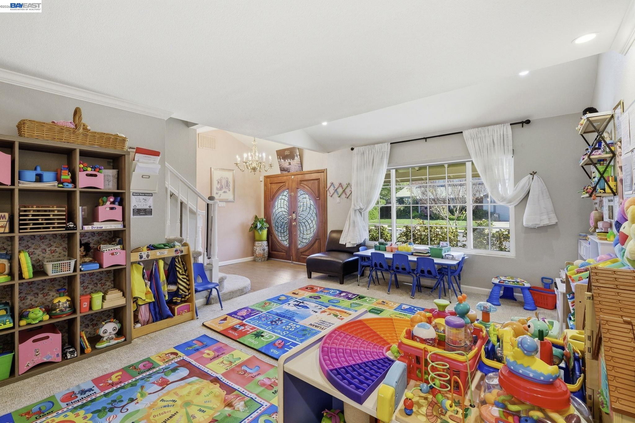 Detail Gallery Image 32 of 60 For 1723 Curletto, Concord,  CA 94521 - 5 Beds | 4 Baths