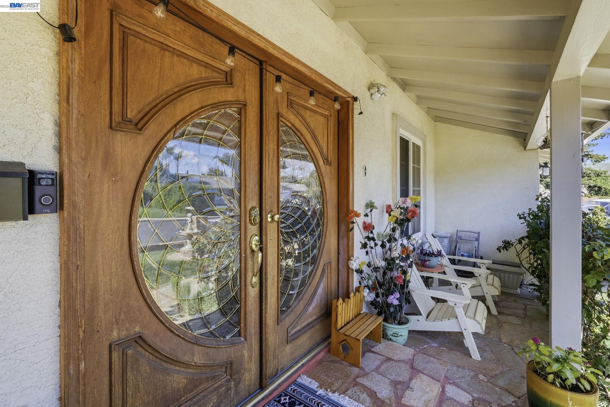 Detail Gallery Image 9 of 60 For 1723 Curletto, Concord,  CA 94521 - 5 Beds | 4 Baths