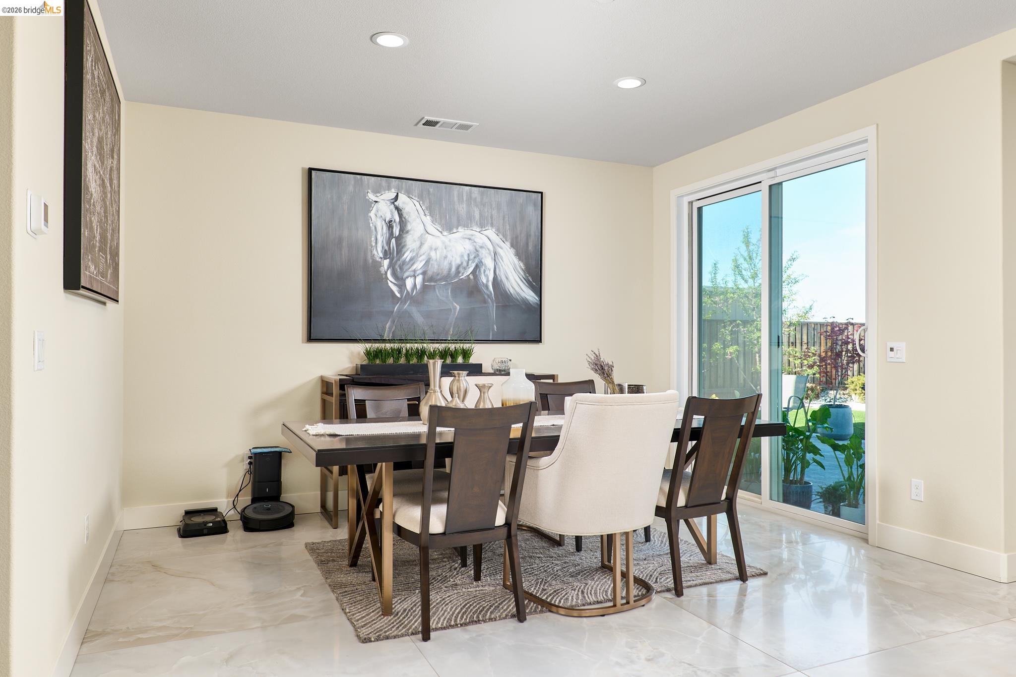 Detail Gallery Image 17 of 47 For 5532 Promontory Way, Antioch,  CA 94531 - 4 Beds | 3/1 Baths