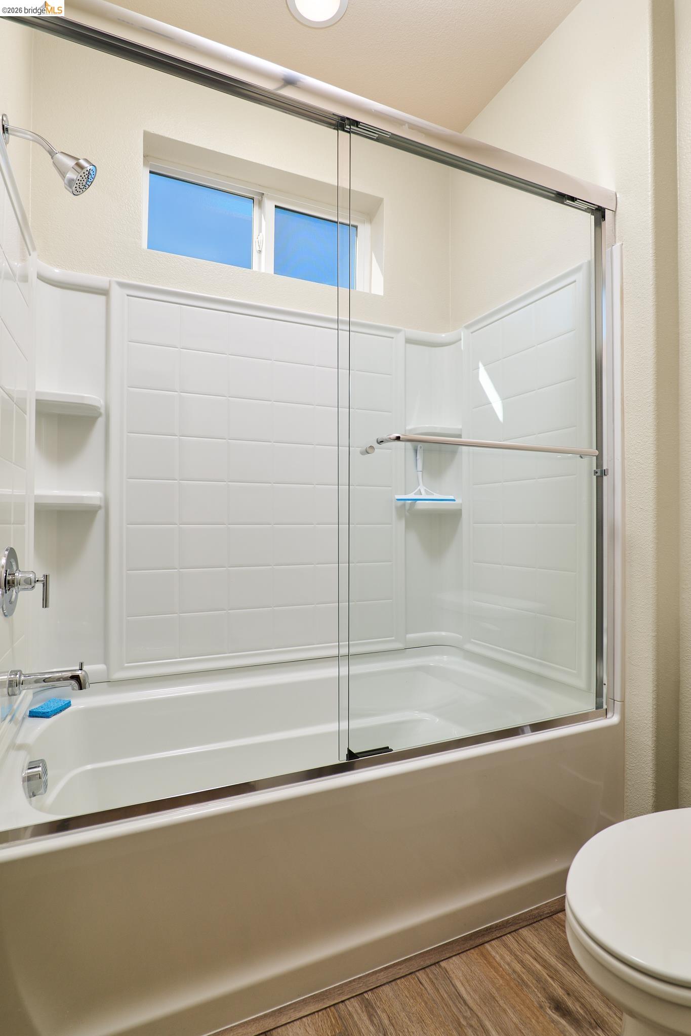 Detail Gallery Image 27 of 47 For 5532 Promontory Way, Antioch,  CA 94531 - 4 Beds | 3/1 Baths