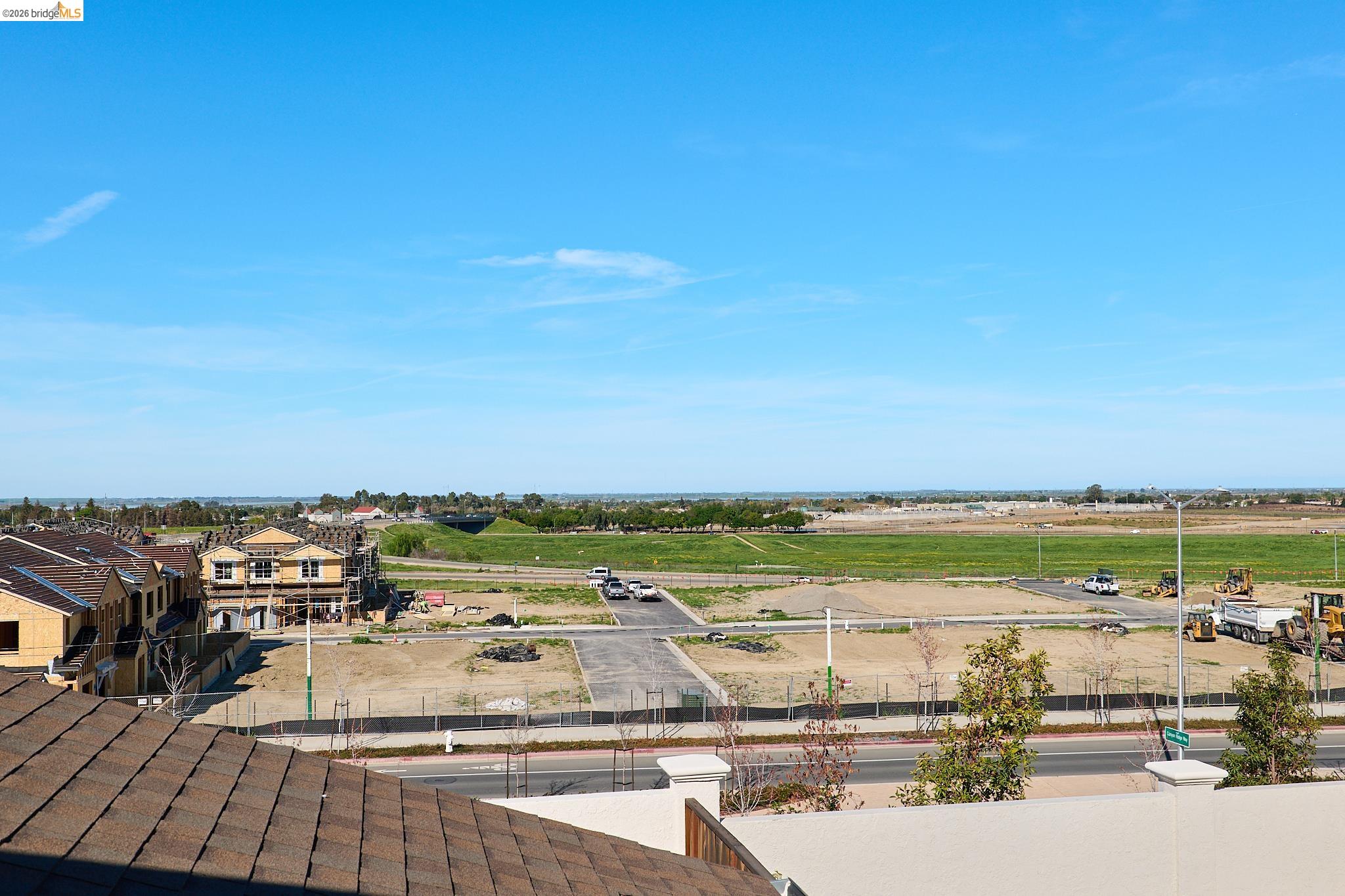 Detail Gallery Image 34 of 47 For 5532 Promontory Way, Antioch,  CA 94531 - 4 Beds | 3/1 Baths