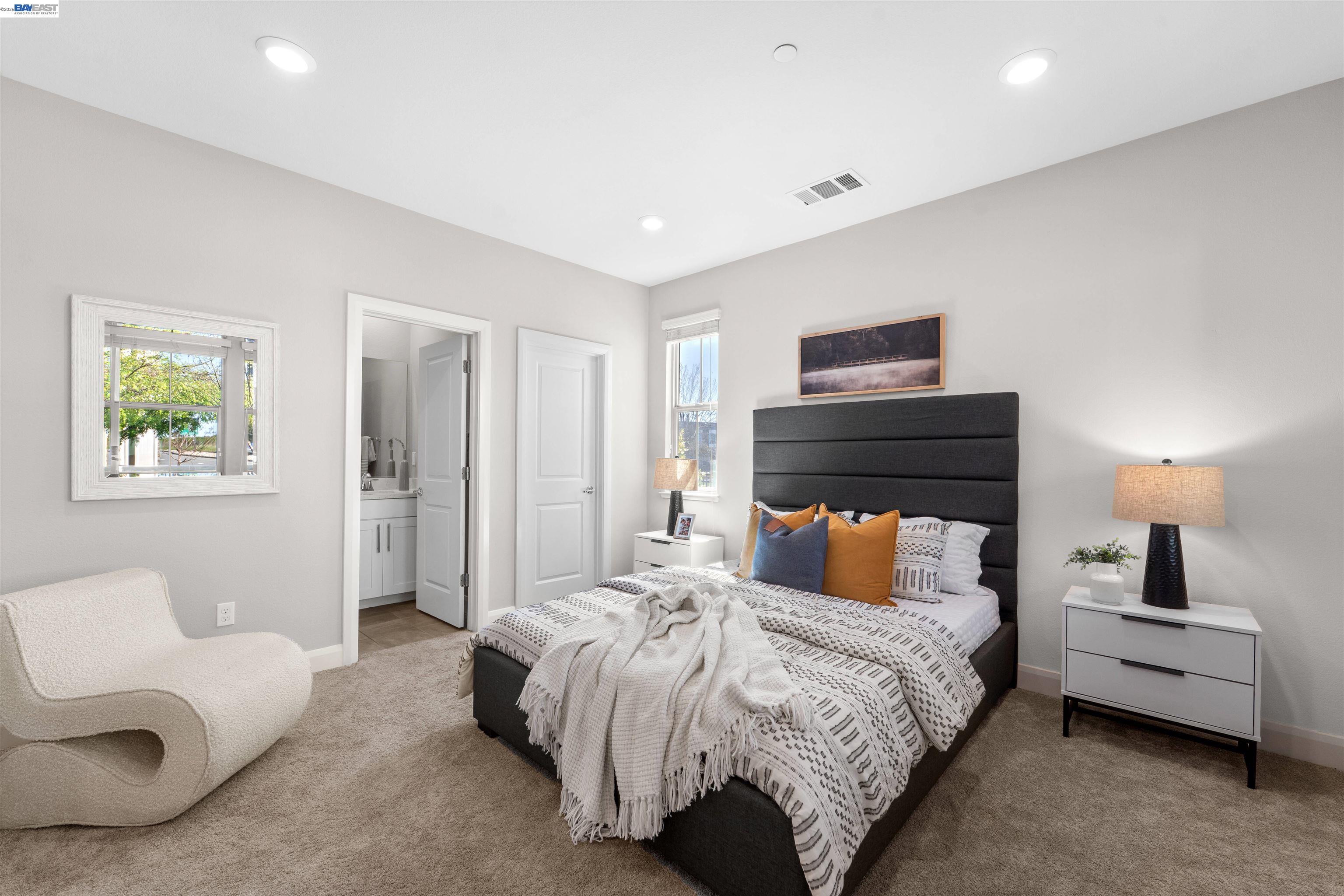 Detail Gallery Image 2 of 37 For 1597 Hidden Creek Ln, Milpitas,  CA 95035 - 4 Beds | 3/1 Baths