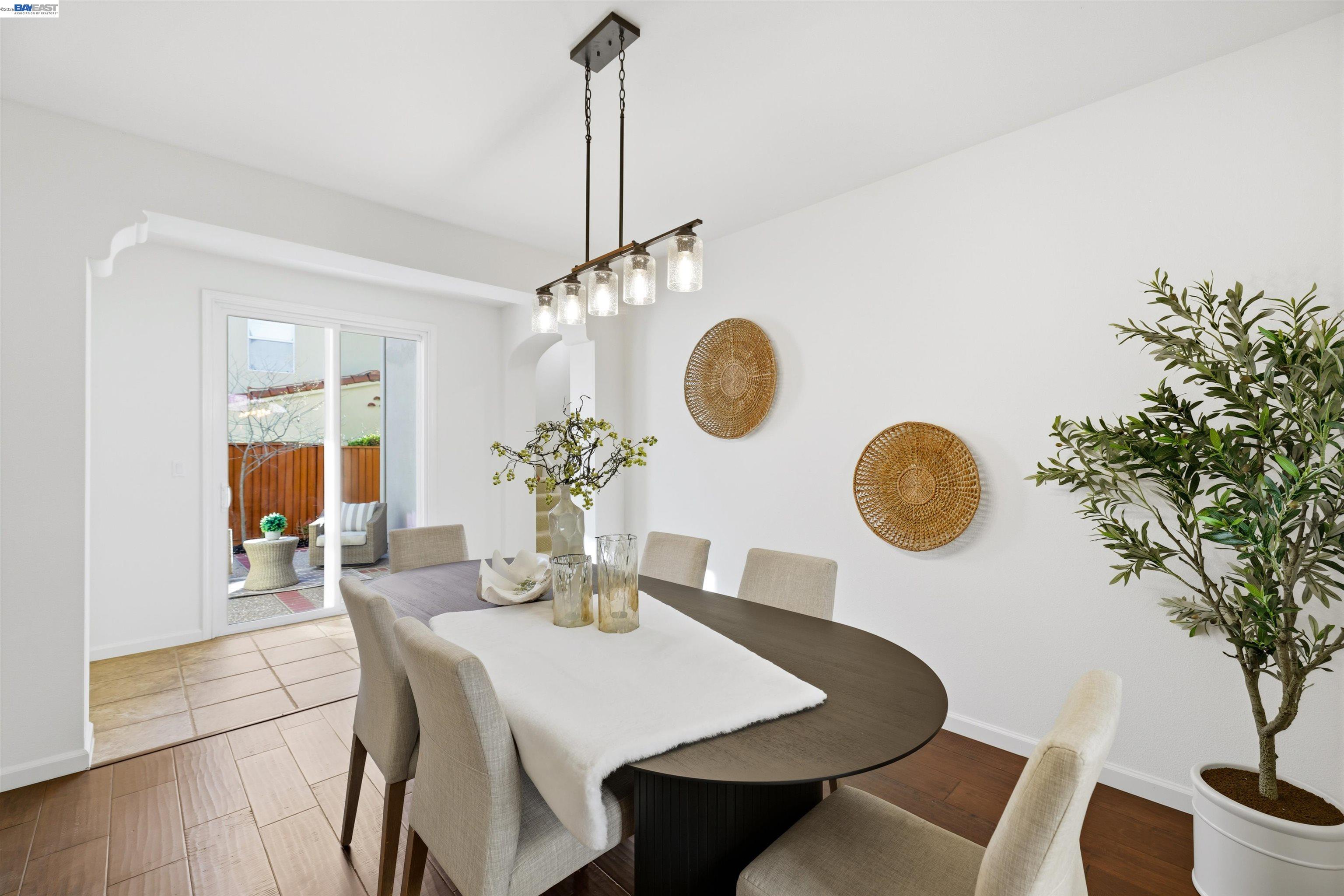 Detail Gallery Image 13 of 52 For 112 Begonia Ct, San Ramon,  CA 94582 - 4 Beds | 3 Baths