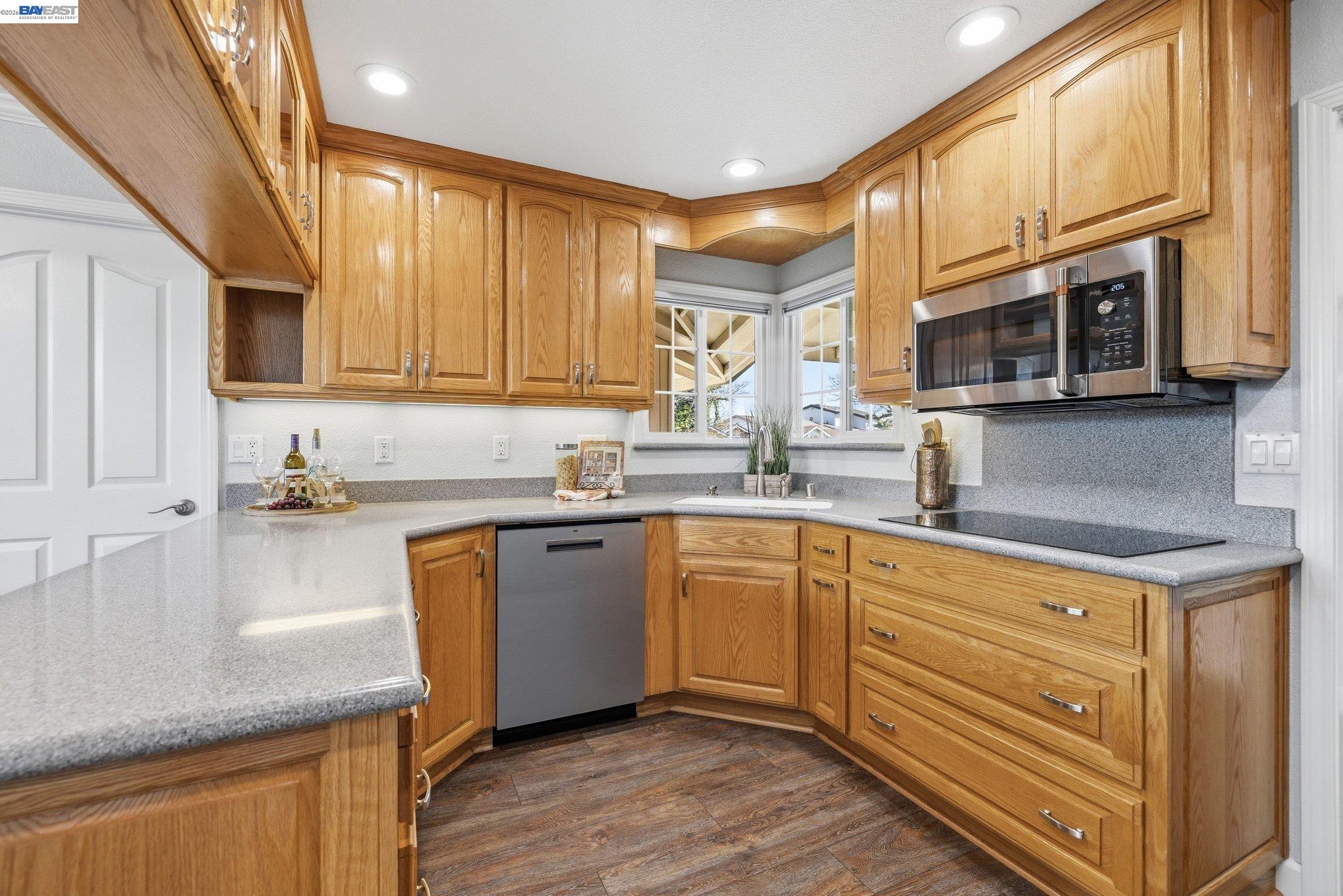 Detail Gallery Image 16 of 60 For 3325 Hudson Pl, Fremont,  CA 94536 - 4 Beds | 2 Baths