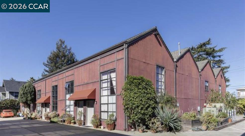 Front Image Thumbnail for CC41126617