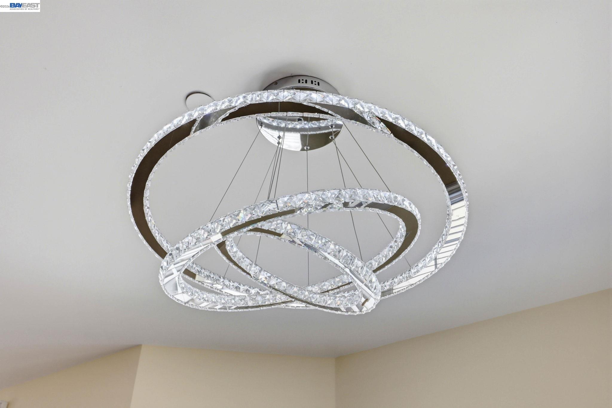 Detail Gallery Image 18 of 50 For 20289 Meadowlark Dr, Castro Valley,  CA 94546 - 4 Beds | 3 Baths