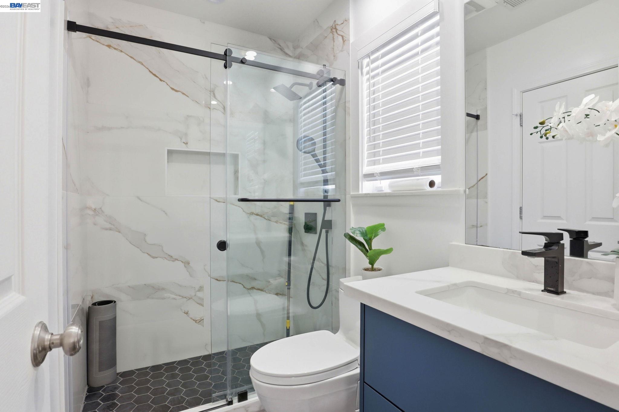 Detail Gallery Image 34 of 50 For 20289 Meadowlark Dr, Castro Valley,  CA 94546 - 4 Beds | 3 Baths