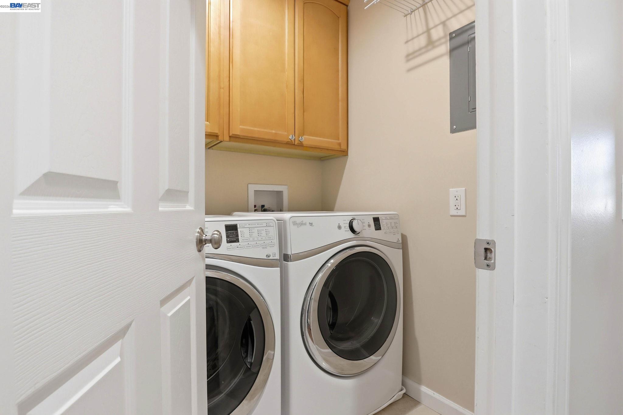 Detail Gallery Image 39 of 50 For 20289 Meadowlark Dr, Castro Valley,  CA 94546 - 4 Beds | 3 Baths