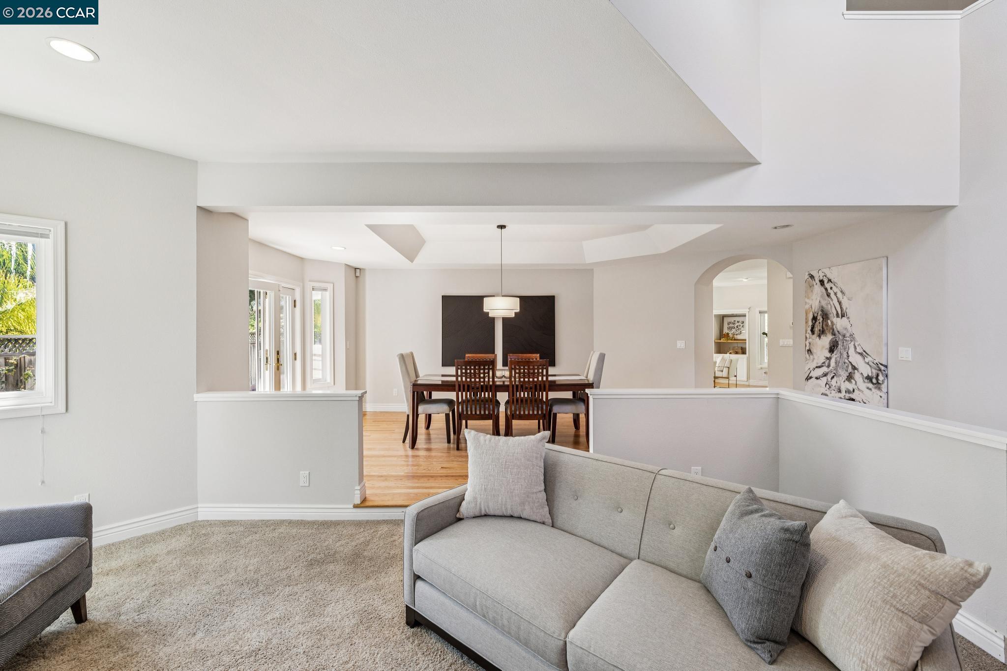 Detail Gallery Image 21 of 60 For 34 Sugarloaf Ter, Alamo,  CA 94507 - 5 Beds | 3 Baths