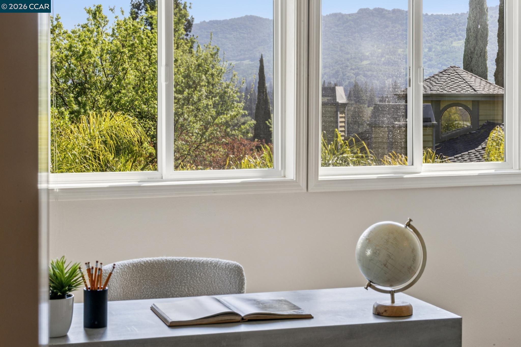 Detail Gallery Image 41 of 60 For 34 Sugarloaf Ter, Alamo,  CA 94507 - 5 Beds | 3 Baths