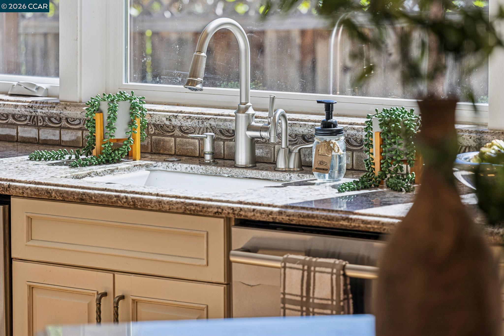 Detail Gallery Image 6 of 60 For 34 Sugarloaf Ter, Alamo,  CA 94507 - 5 Beds | 3 Baths