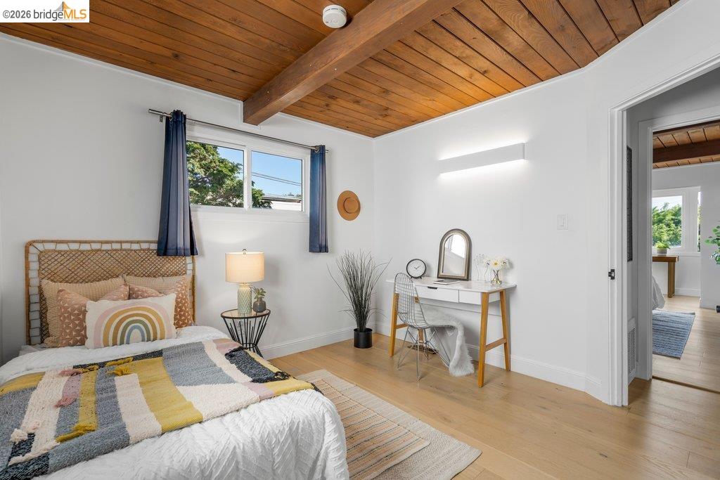 Detail Gallery Image 28 of 60 For 6715 Canyon Trail, El Cerrito,  CA 94530 - 4 Beds | 2/1 Baths