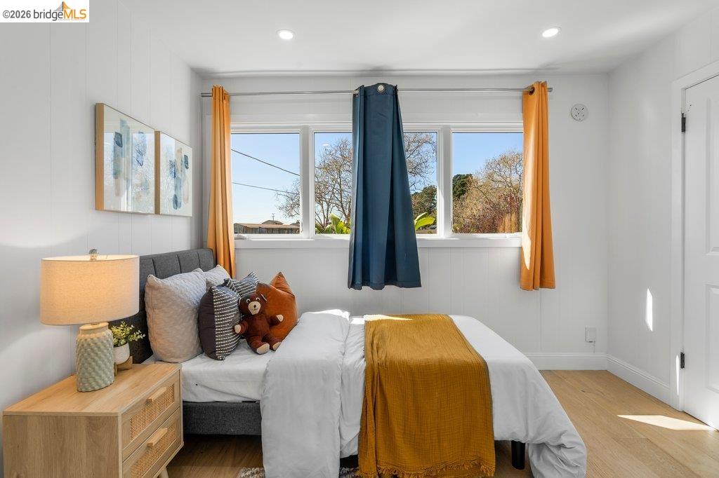 Detail Gallery Image 33 of 60 For 6715 Canyon Trail, El Cerrito,  CA 94530 - 4 Beds | 2/1 Baths