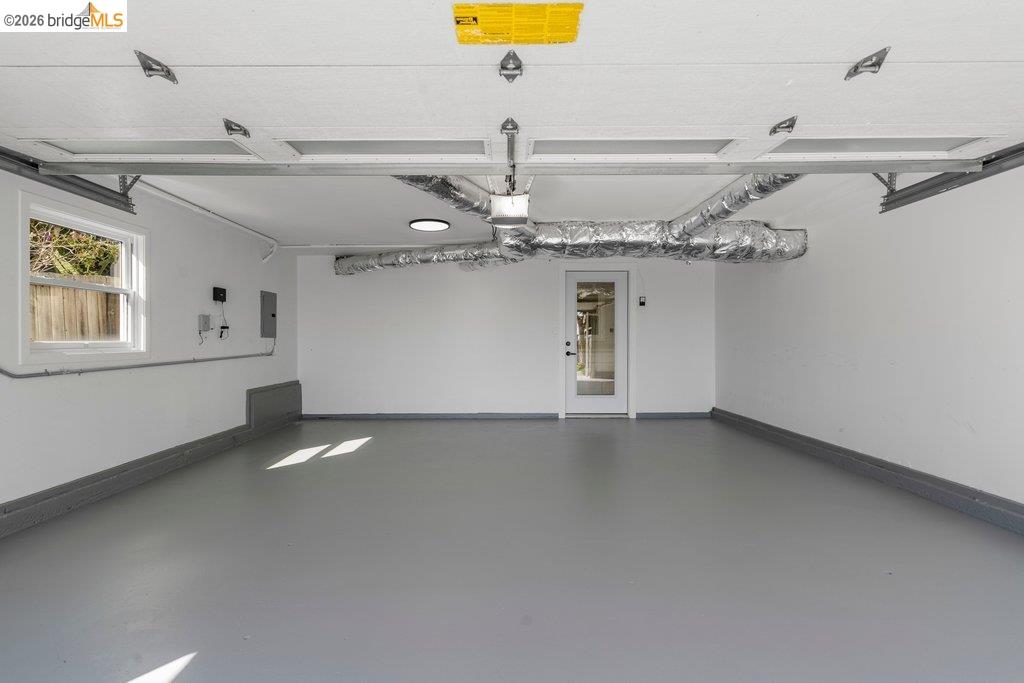 Detail Gallery Image 38 of 60 For 6715 Canyon Trail, El Cerrito,  CA 94530 - 4 Beds | 2/1 Baths