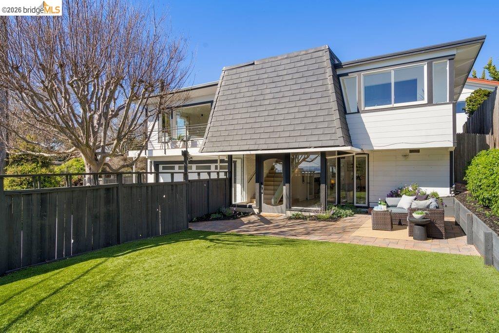 Detail Gallery Image 40 of 60 For 6715 Canyon Trail, El Cerrito,  CA 94530 - 4 Beds | 2/1 Baths