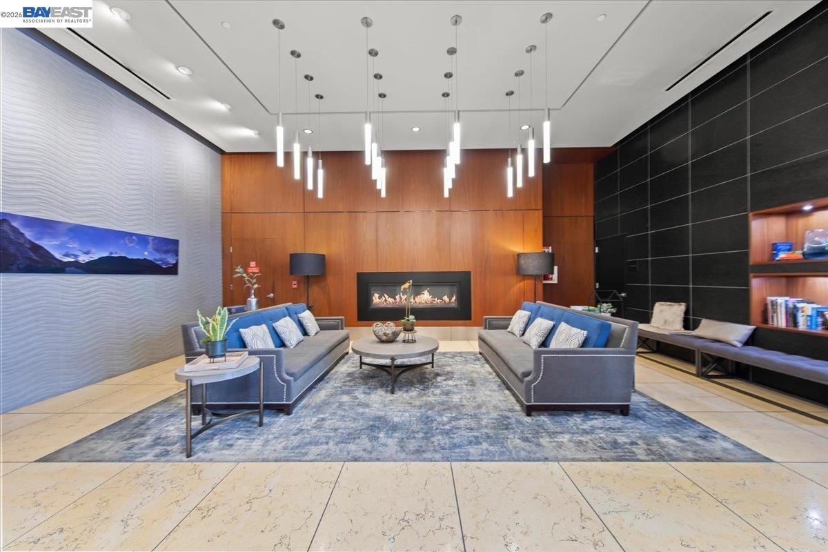 Detail Gallery Image 15 of 22 For 88 E San Fernando St #303,  San Jose,  CA 95113 - 2 Beds | 1/1 Baths