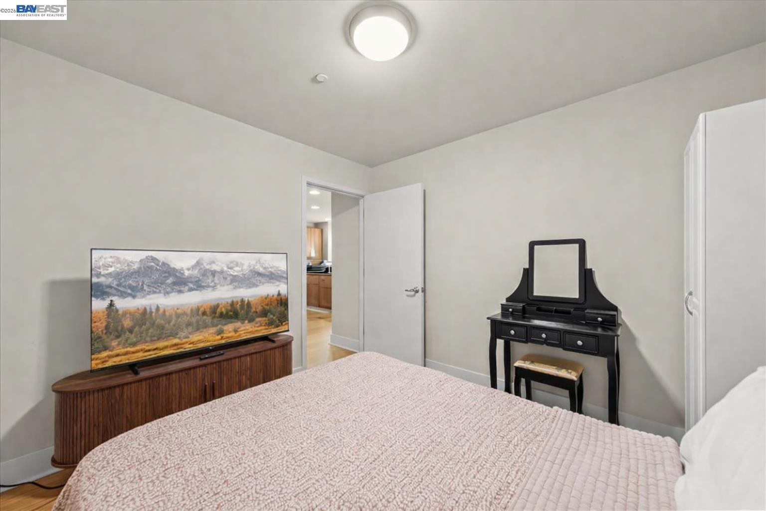 Detail Gallery Image 8 of 22 For 88 E San Fernando St #303,  San Jose,  CA 95113 - 2 Beds | 1/1 Baths