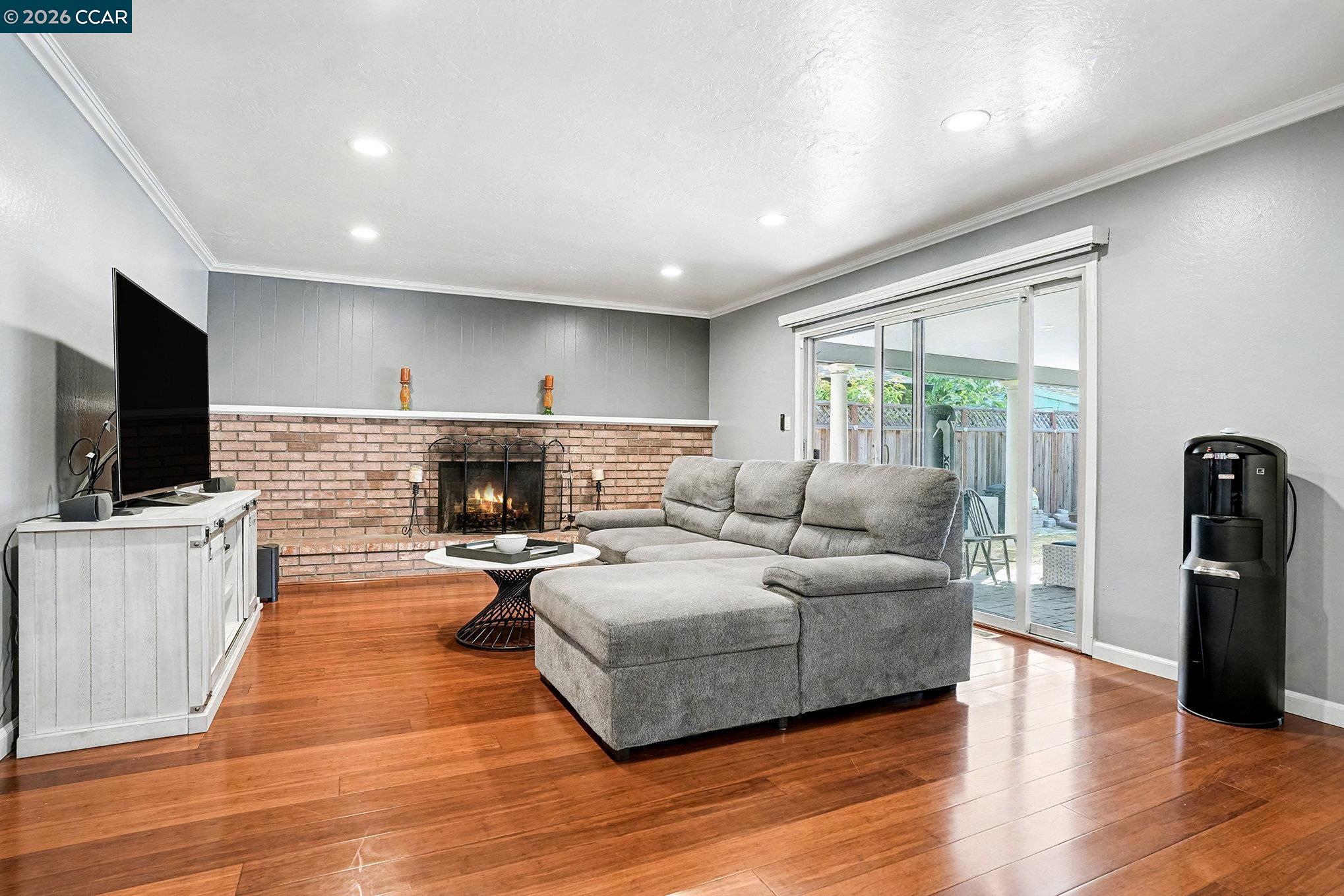 Detail Gallery Image 9 of 27 For 2432 Balmoral St, Union City,  CA 94587 - 4 Beds | 2 Baths