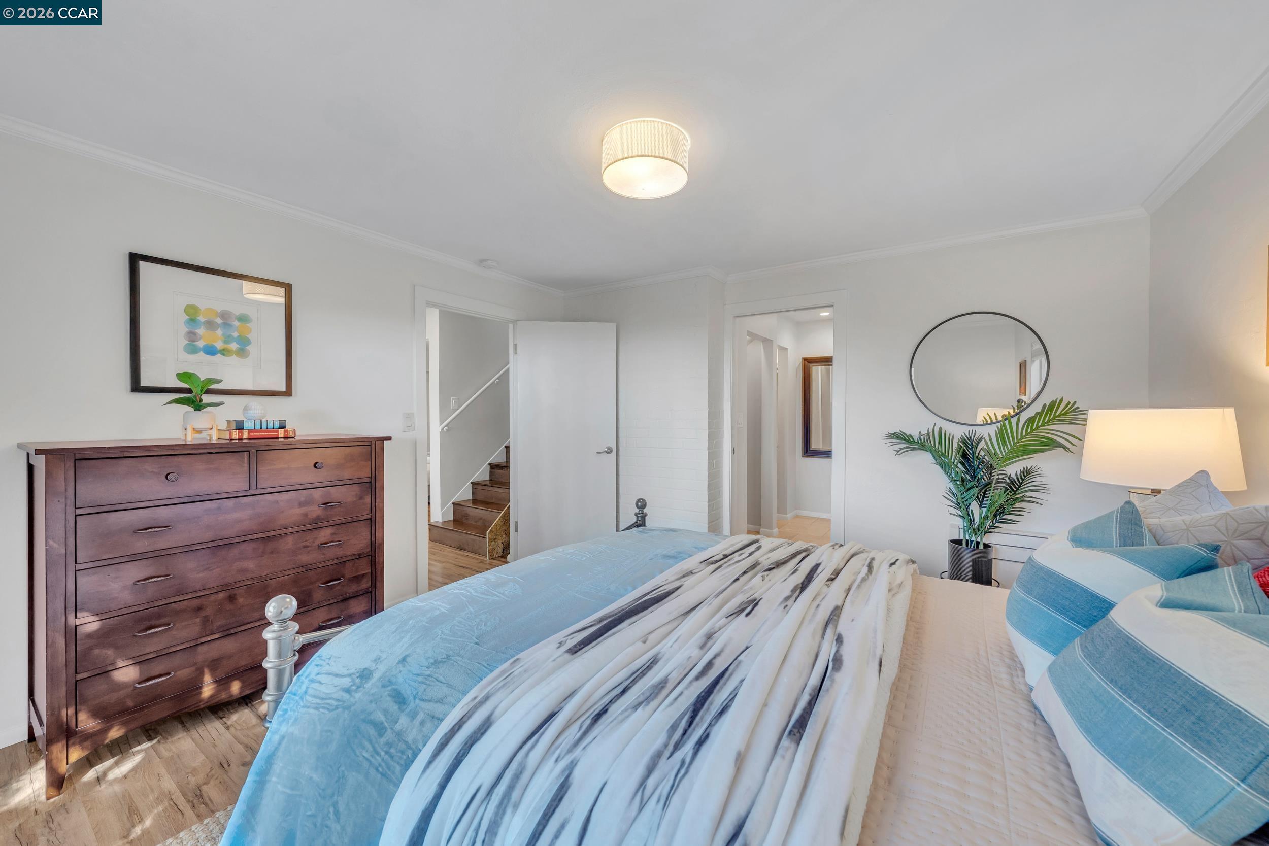 Detail Gallery Image 33 of 60 For 2633 Chelsea Dr, Oakland,  CA 94611 - 3 Beds | 2/1 Baths