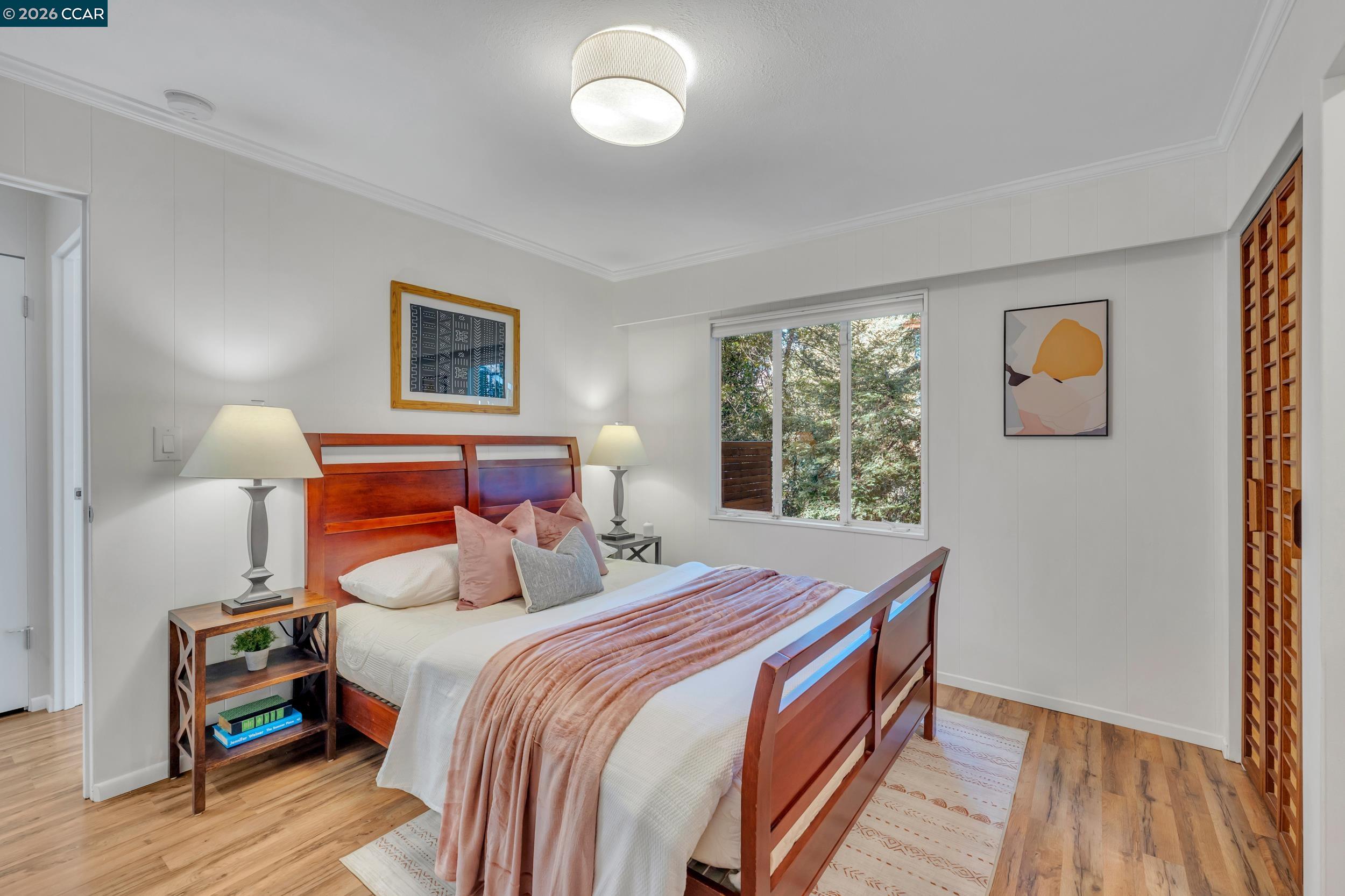 Detail Gallery Image 38 of 60 For 2633 Chelsea Dr, Oakland,  CA 94611 - 3 Beds | 2/1 Baths