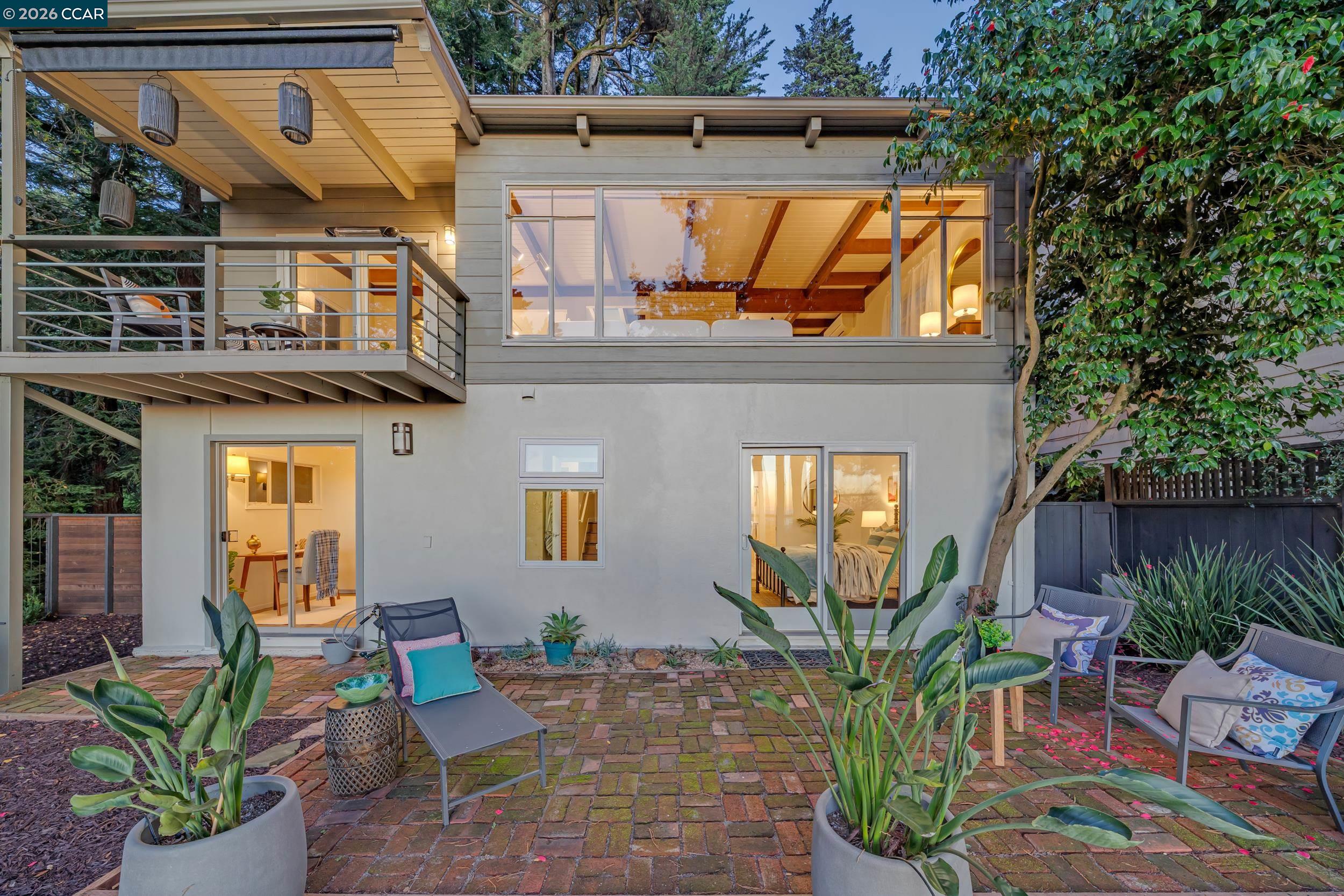 Detail Gallery Image 57 of 60 For 2633 Chelsea Dr, Oakland,  CA 94611 - 3 Beds | 2/1 Baths