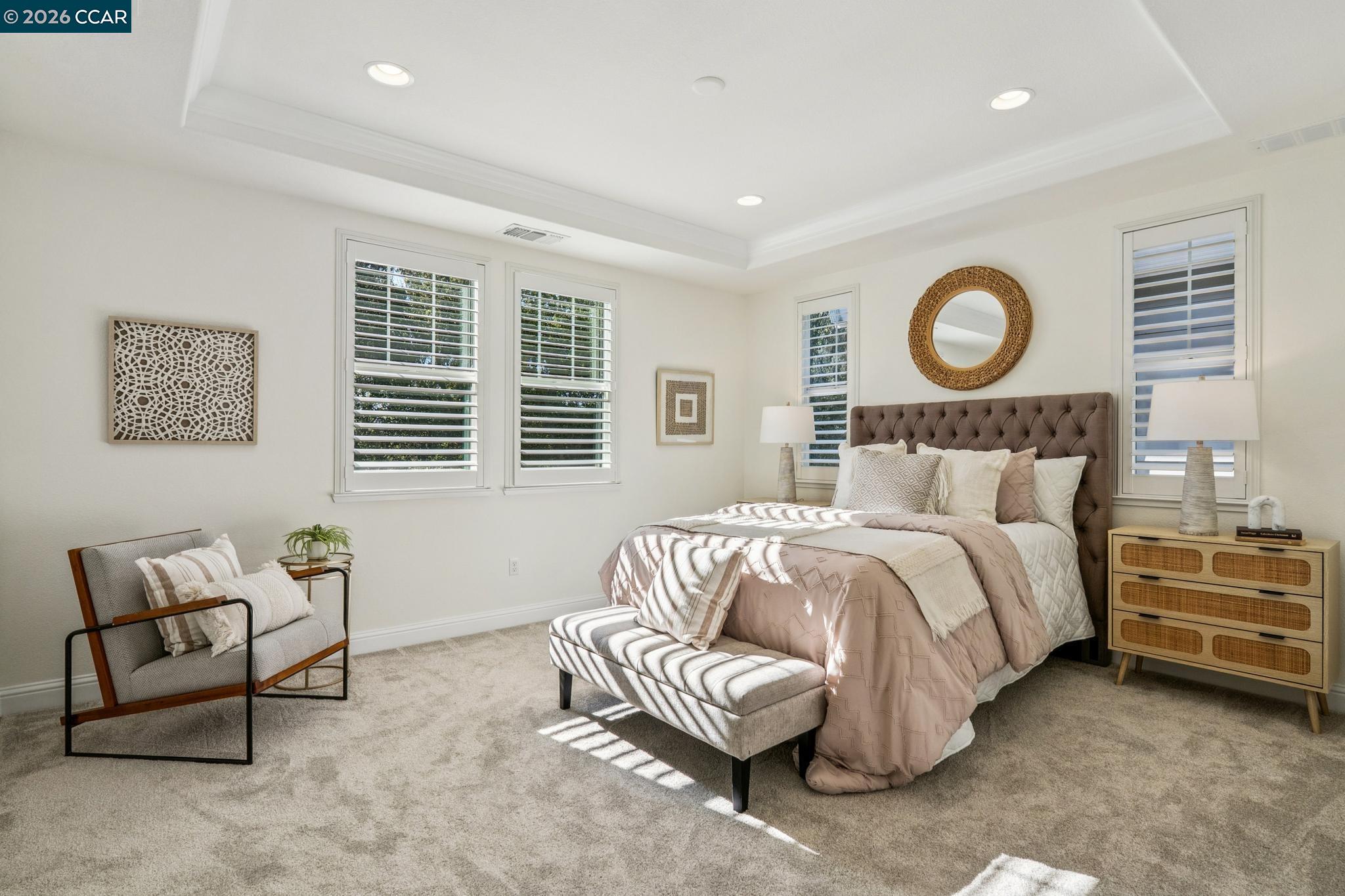 Detail Gallery Image 19 of 34 For 15 Hazel Tree Ridge, Orinda,  CA 94563 - 3 Beds | 2/1 Baths