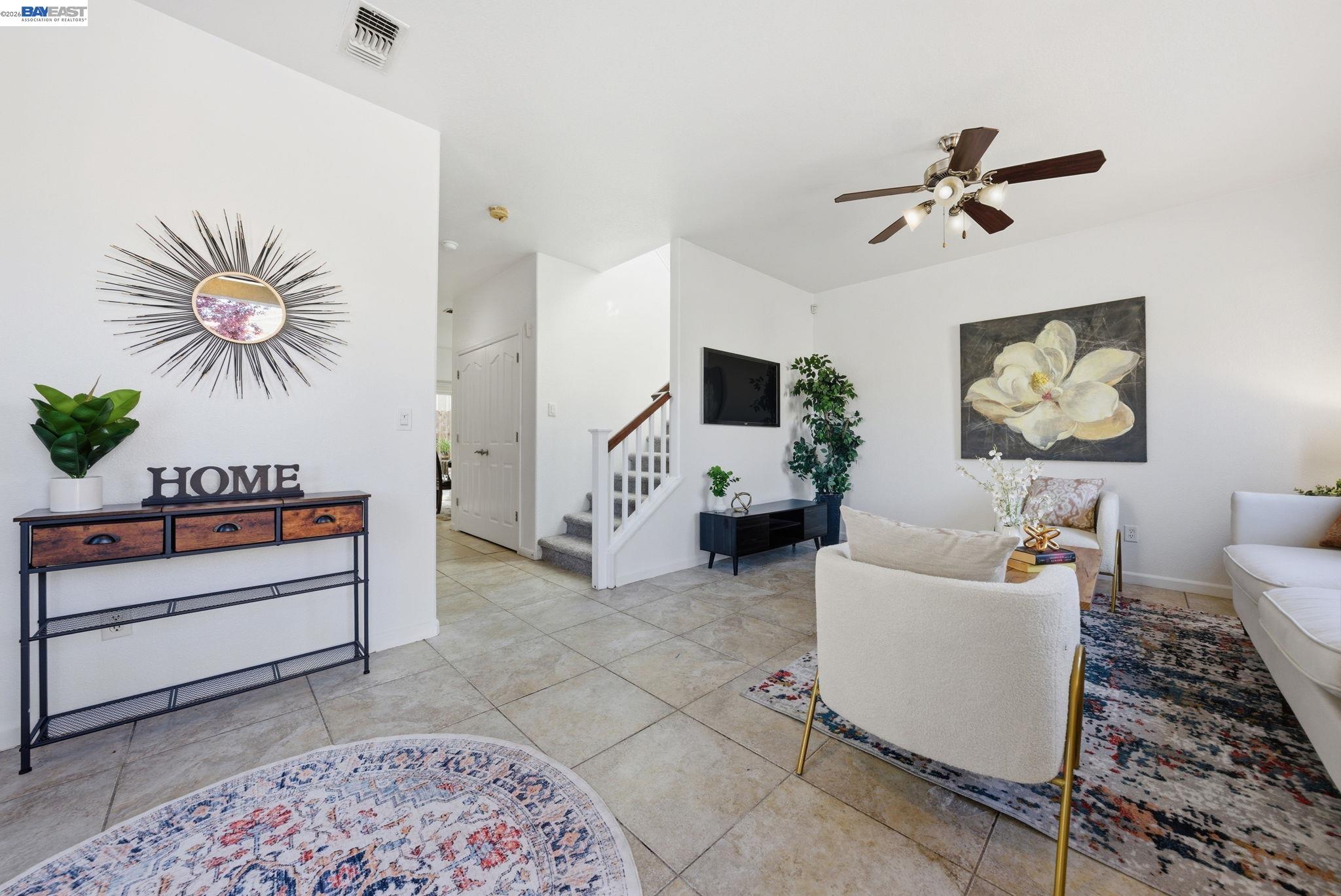 Detail Gallery Image 6 of 58 For 4118 Adriatic Sea Way, Sacramento,  CA 95834 - 3 Beds | 2/1 Baths