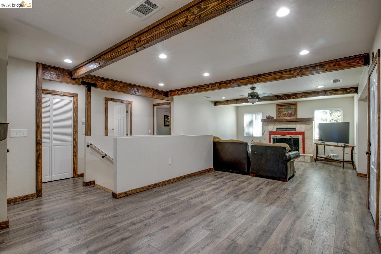 Detail Gallery Image 9 of 54 For 1869 Highway 4, Arnold,  CA 95223 - 3 Beds | 1/1 Baths