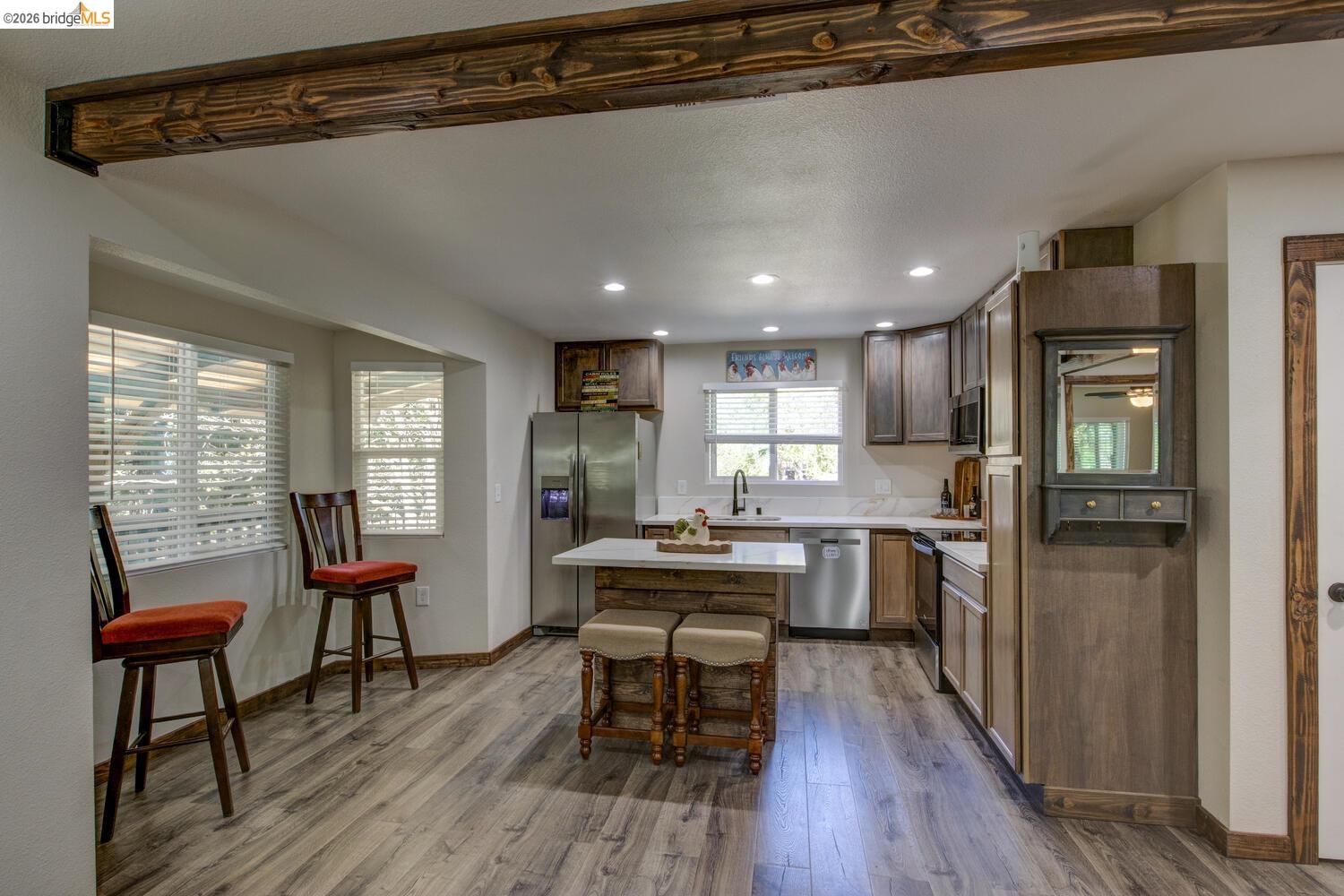 Detail Gallery Image 15 of 54 For 1869 Highway 4, Arnold,  CA 95223 - 3 Beds | 1/1 Baths