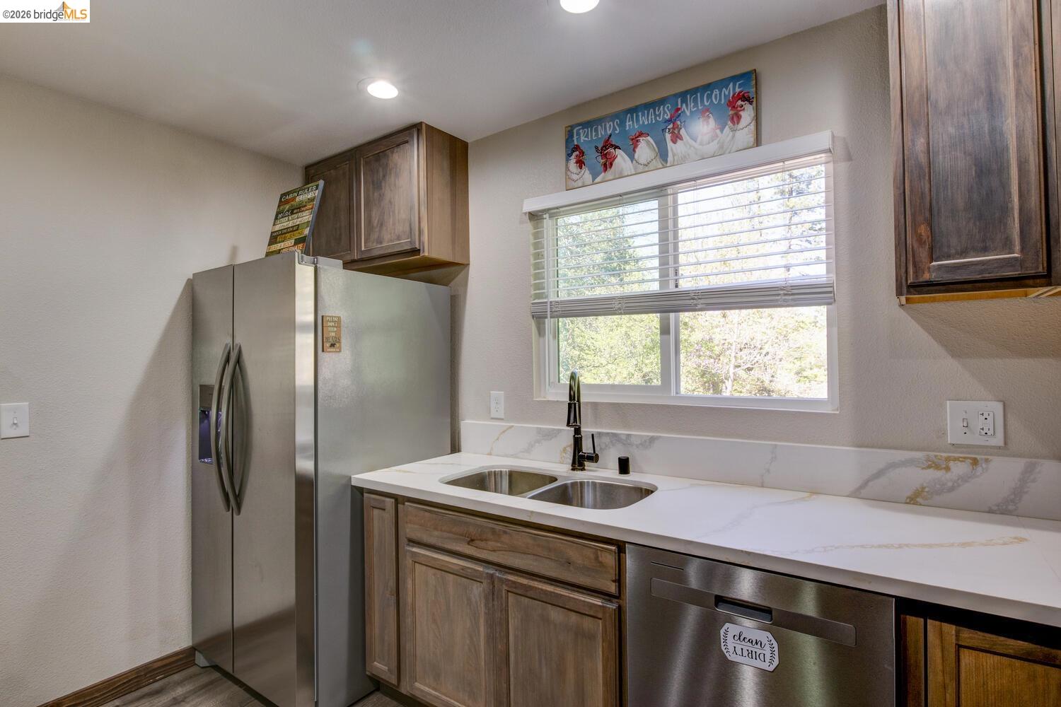 Detail Gallery Image 19 of 54 For 1869 Highway 4, Arnold,  CA 95223 - 3 Beds | 1/1 Baths