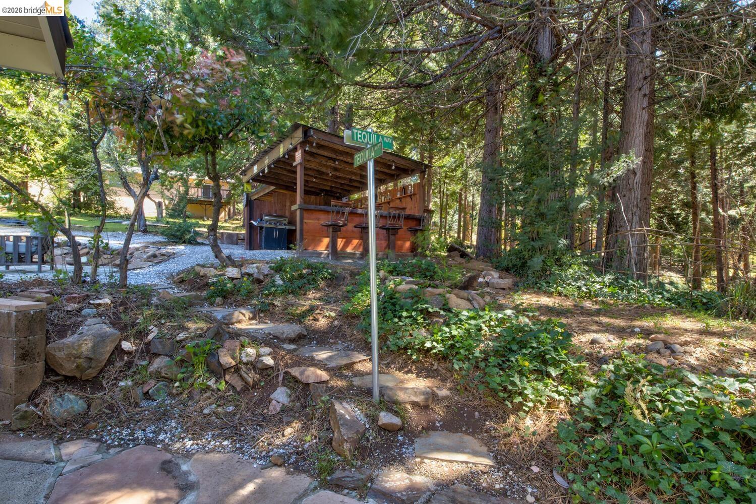 Detail Gallery Image 43 of 54 For 1869 Highway 4, Arnold,  CA 95223 - 3 Beds | 1/1 Baths