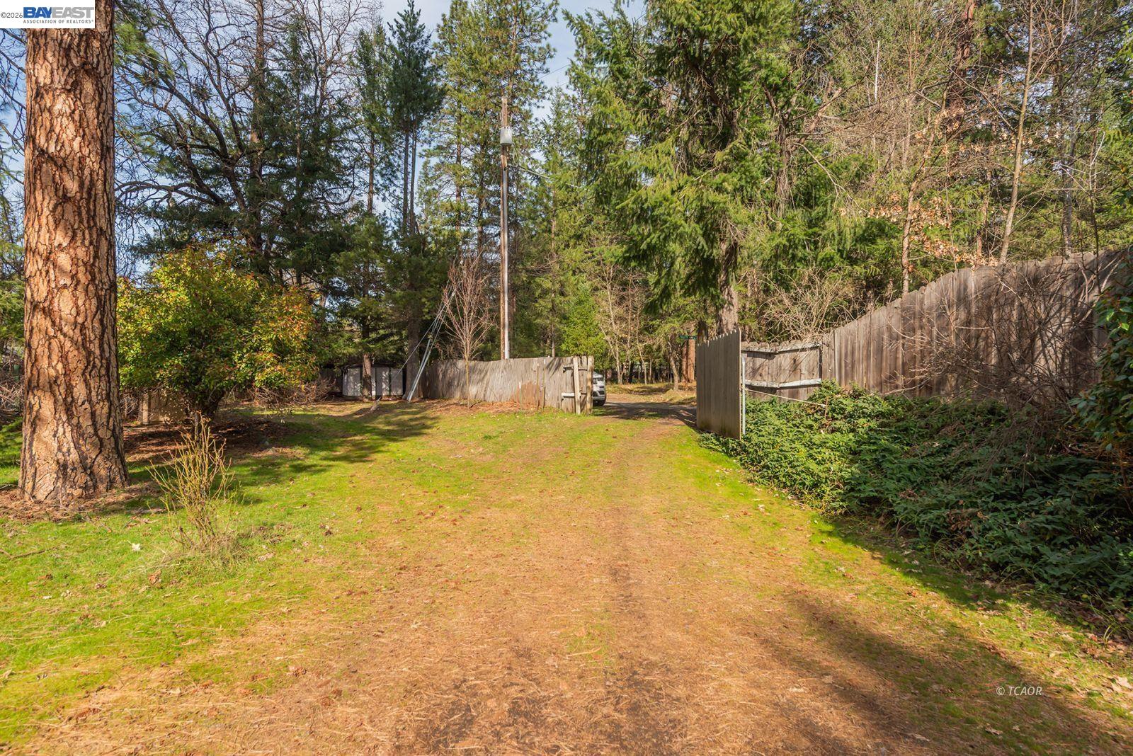 Detail Gallery Image 38 of 47 For 376 Mountain View Dr., Lewiston,  CA 96052 - 2 Beds | 2 Baths