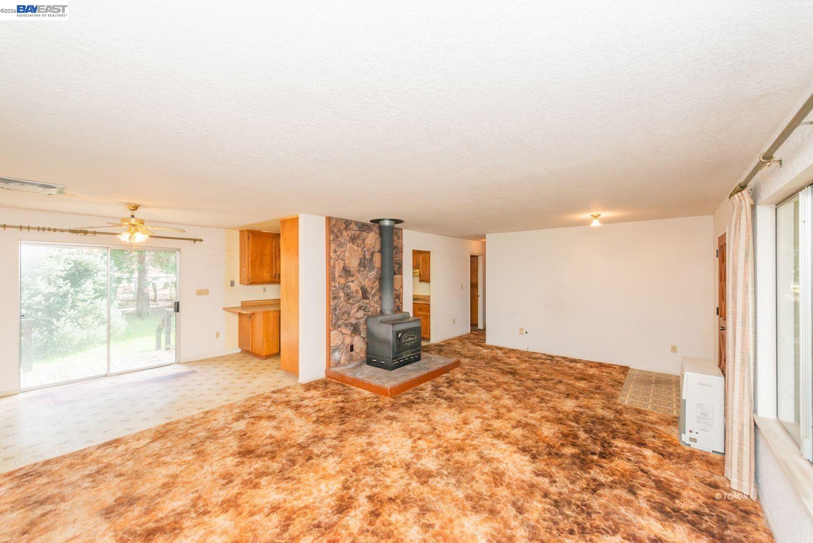 Detail Gallery Image 9 of 47 For 376 Mountain View Dr., Lewiston,  CA 96052 - 2 Beds | 2 Baths