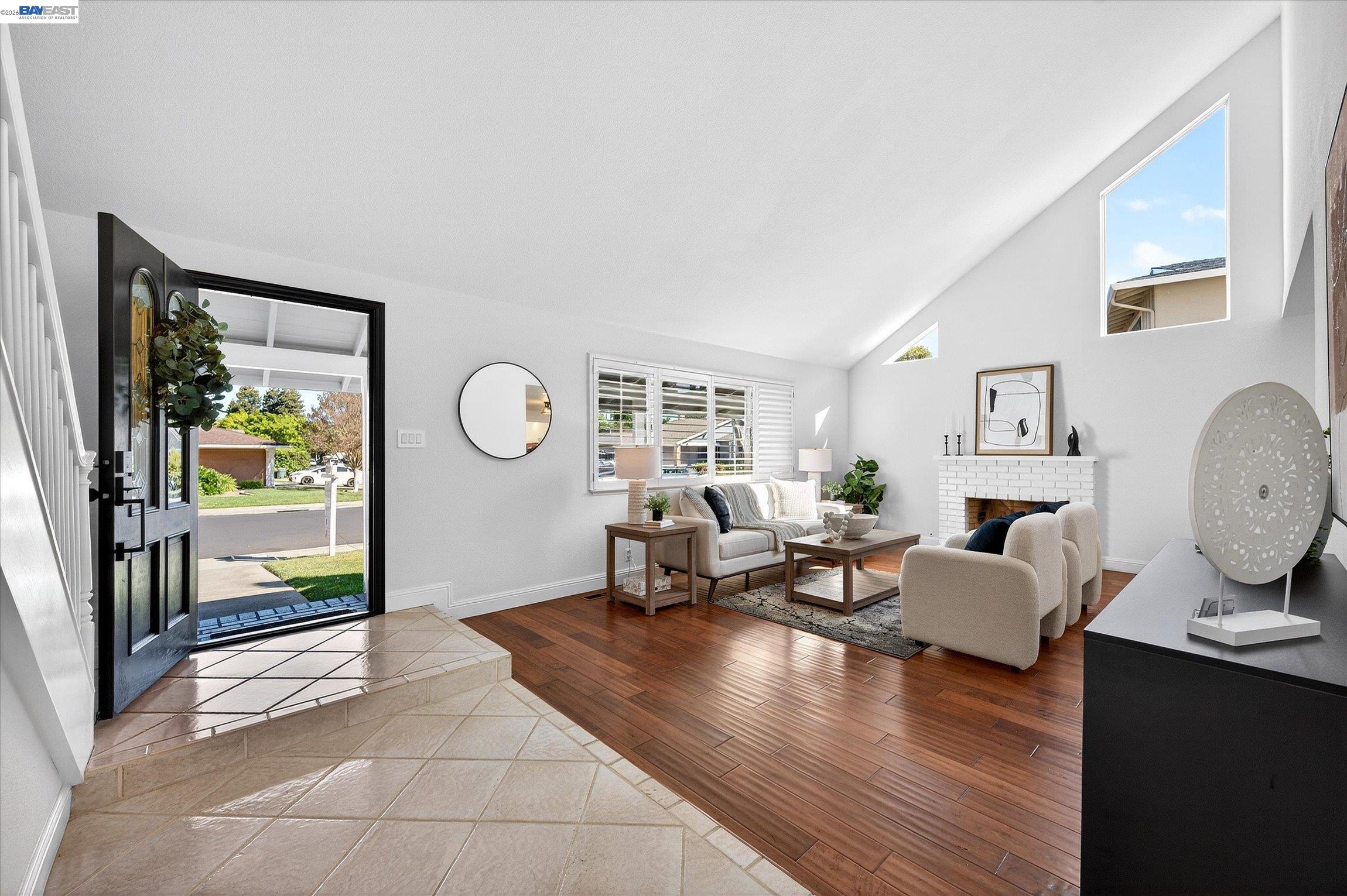 Detail Gallery Image 3 of 38 For 7326 Hillsdale Dr, Pleasanton,  CA 94588 - 5 Beds | 3 Baths