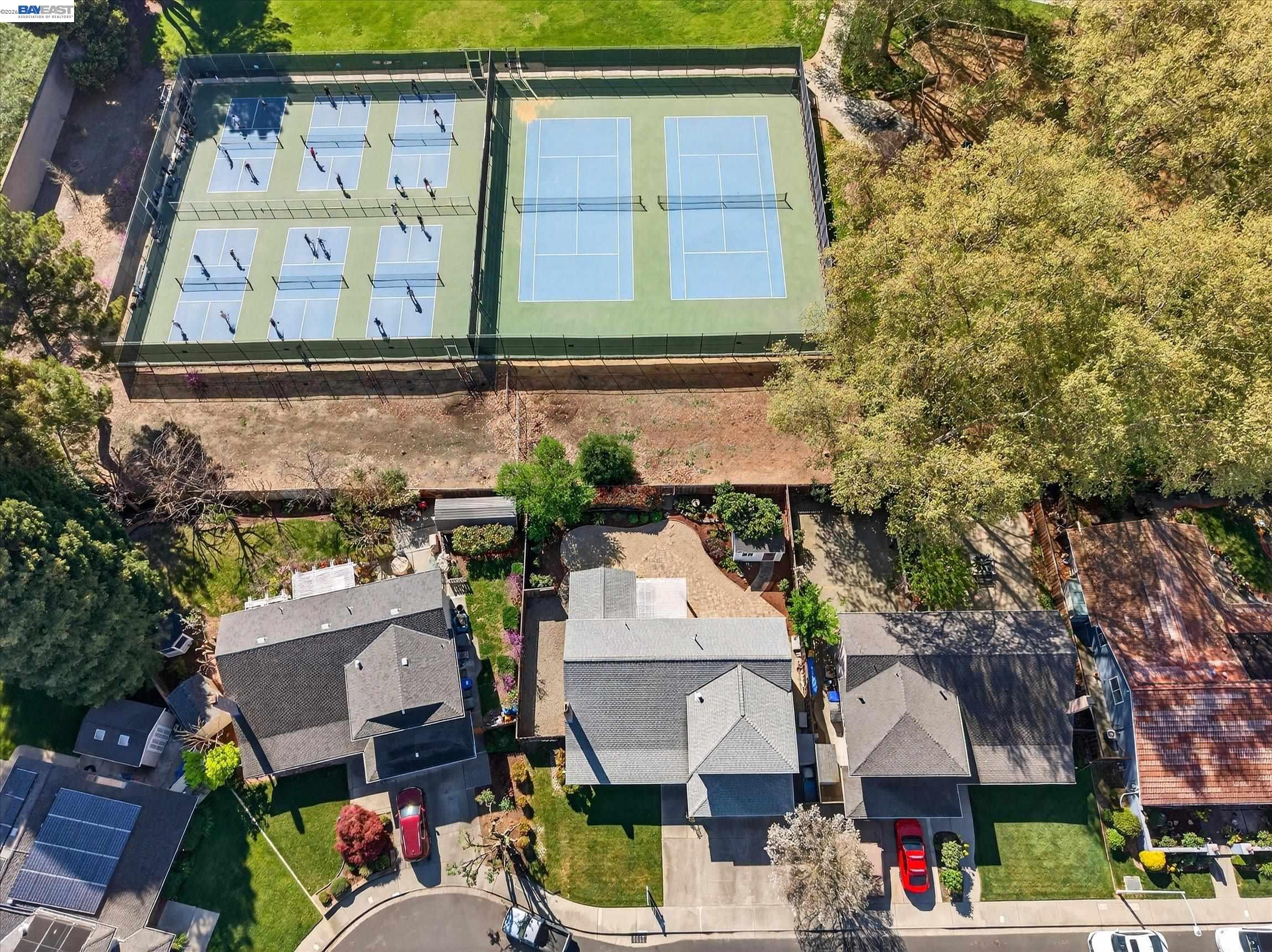 Detail Gallery Image 36 of 38 For 7326 Hillsdale Dr, Pleasanton,  CA 94588 - 5 Beds | 3 Baths